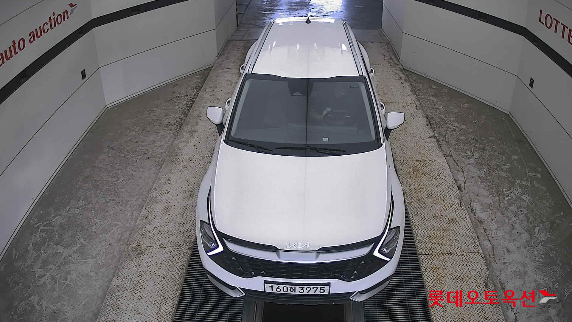 2022 - kia sportage