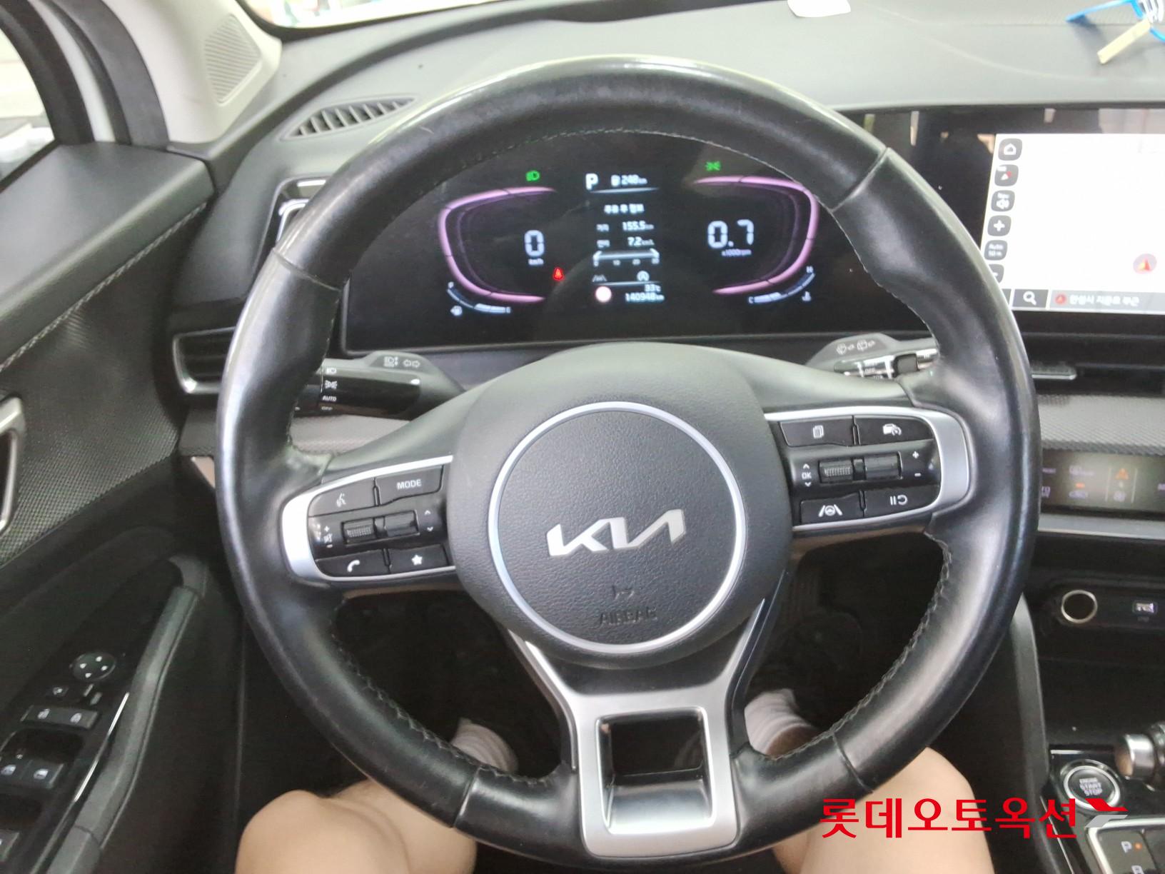 2022 - kia sportage