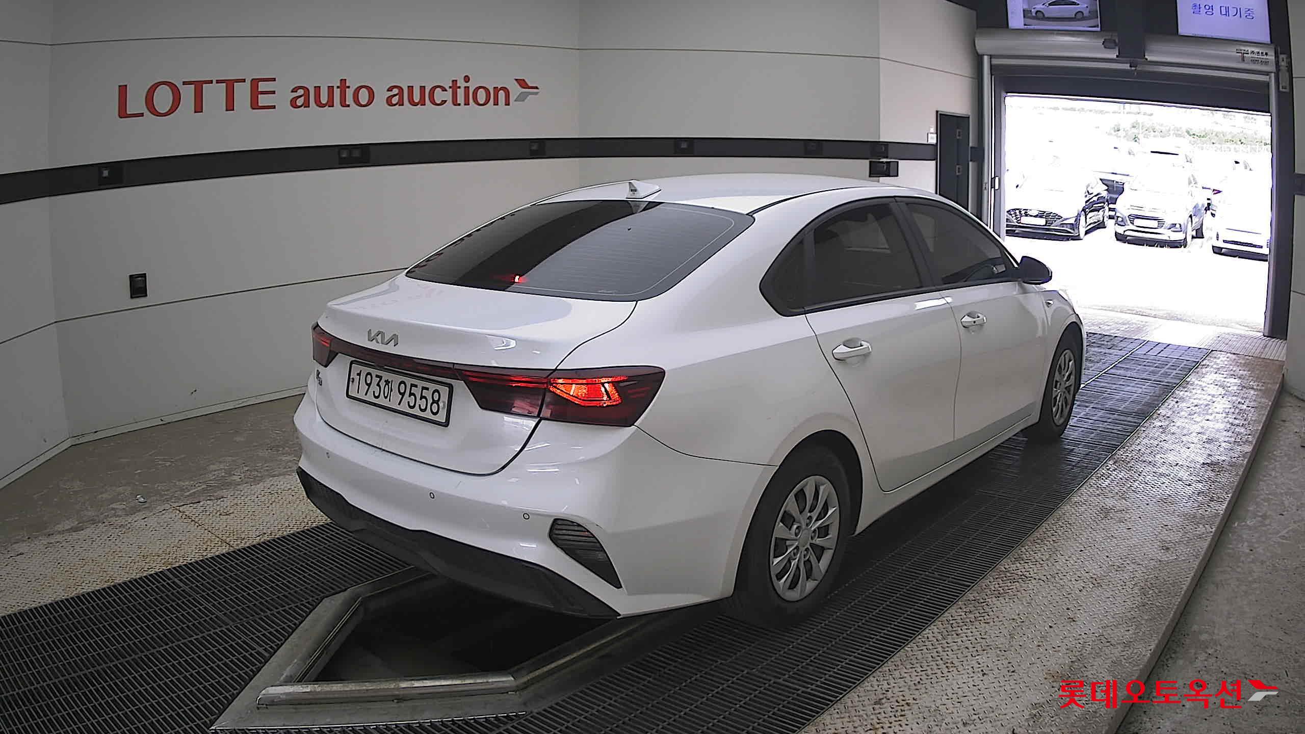 2022 - kia k3