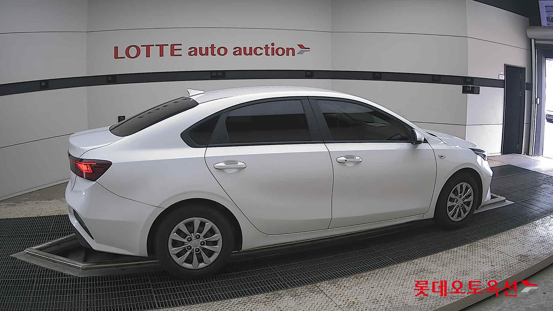 2022 - kia k3