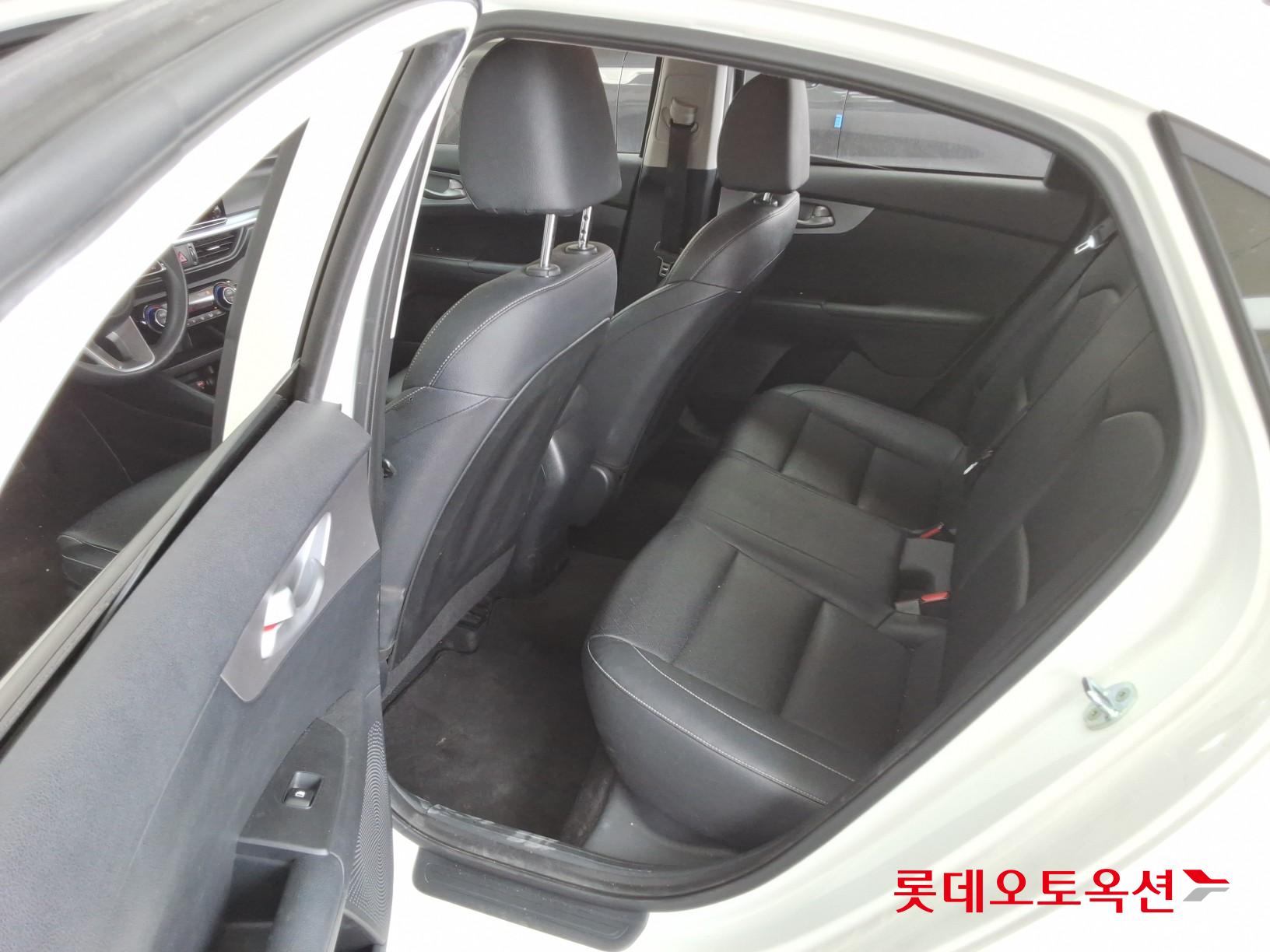 2022 - kia k3