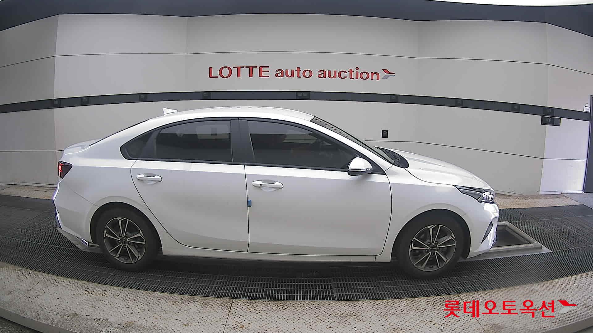 2022 - kia k3