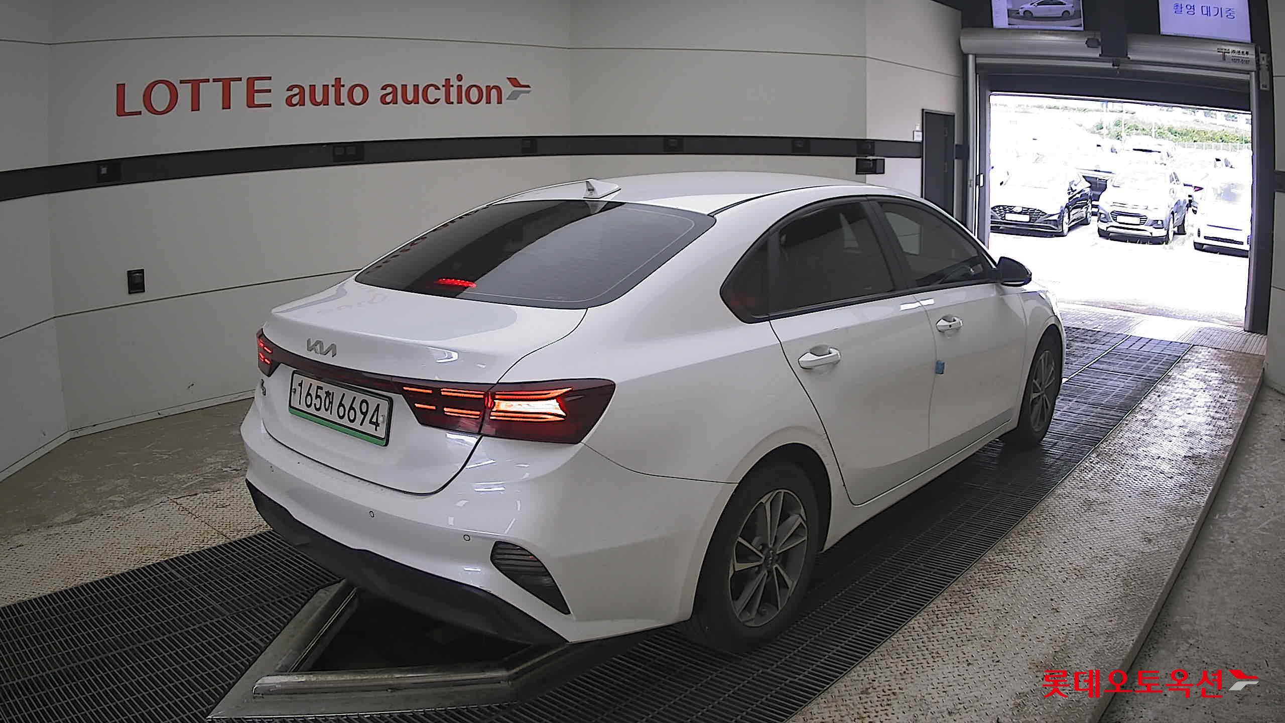 2022 - kia k3