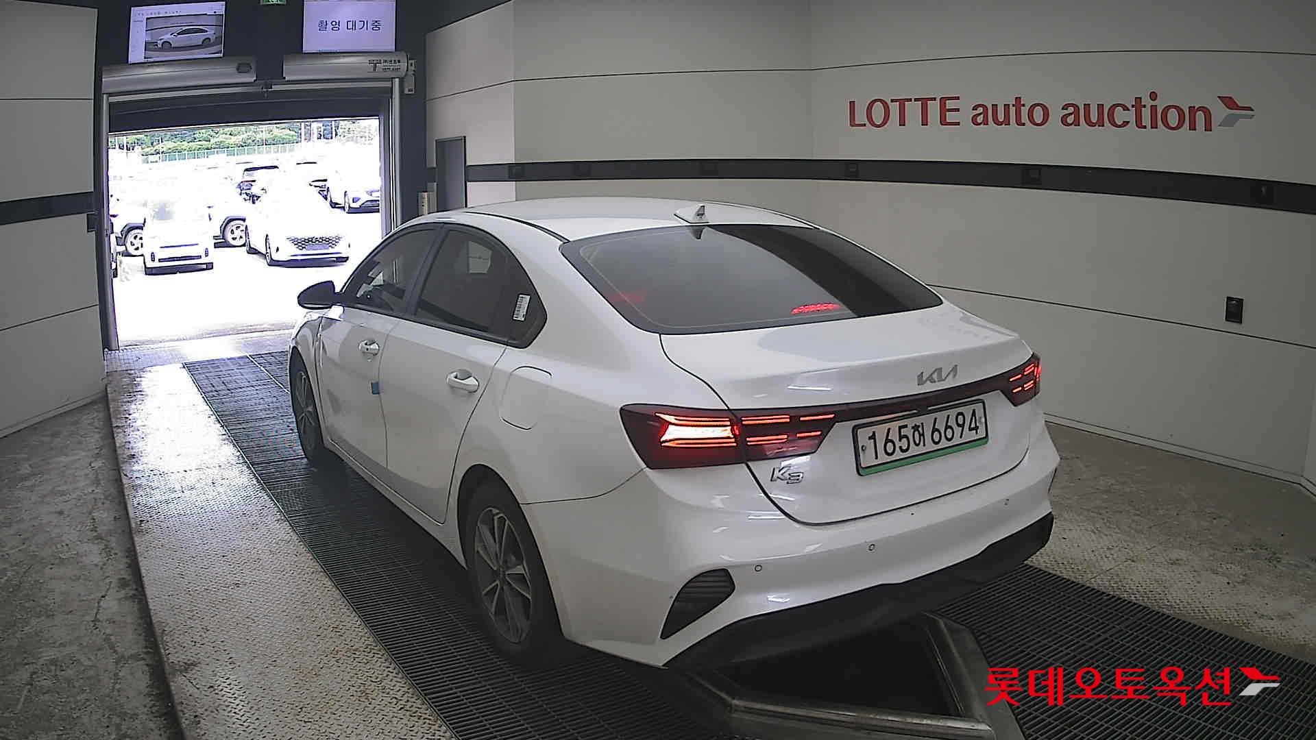 2022 - kia k3