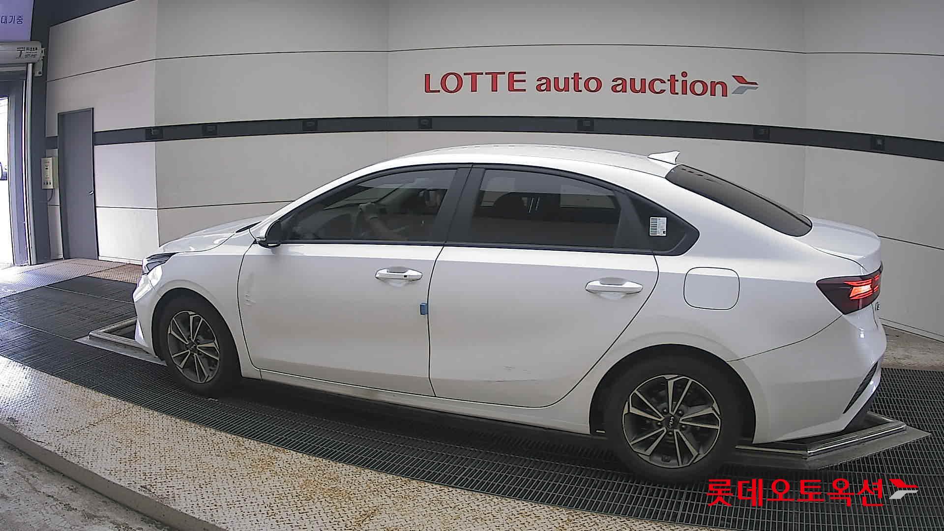 2022 - kia k3