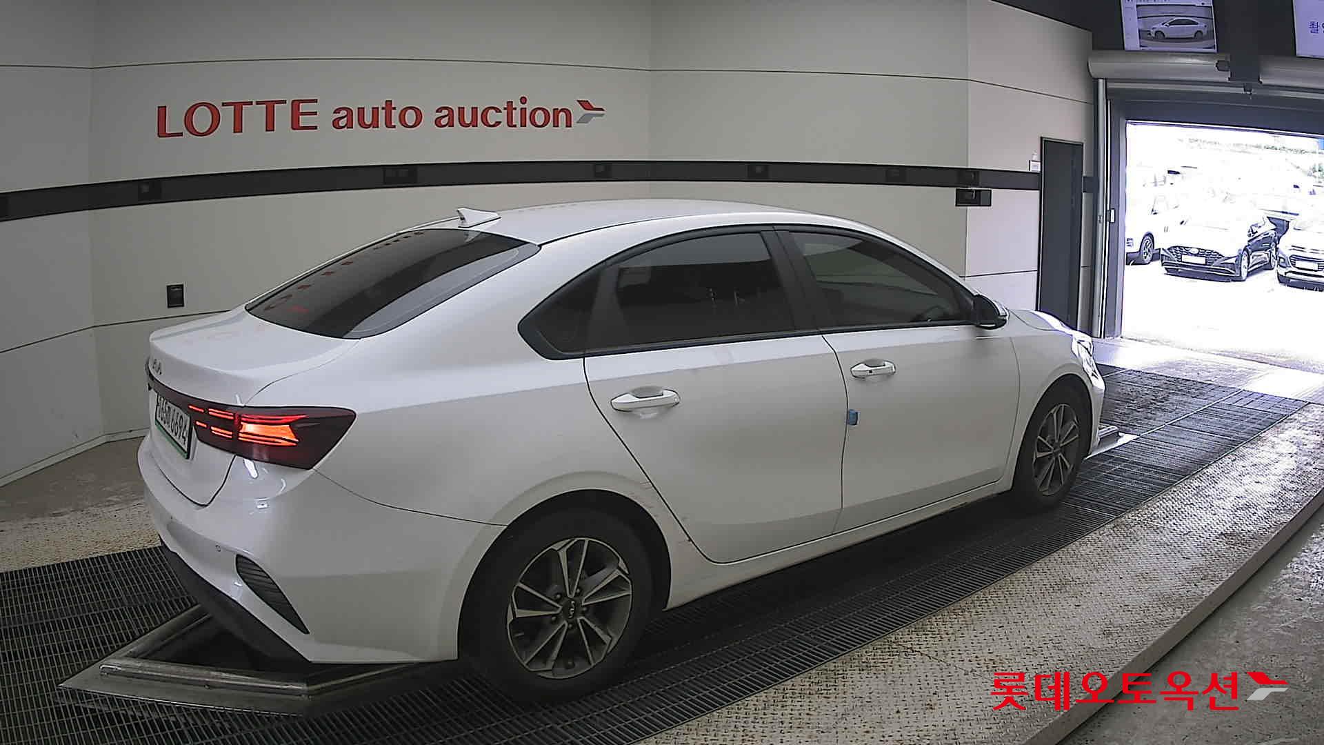 2022 - kia k3