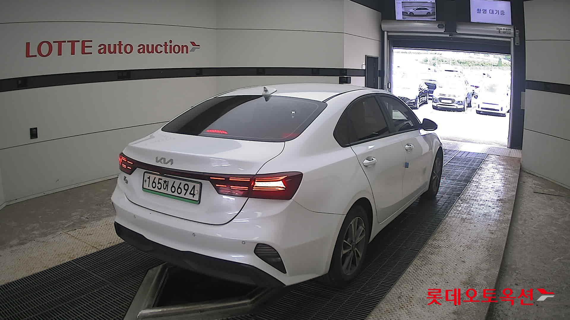 2022 - kia k3