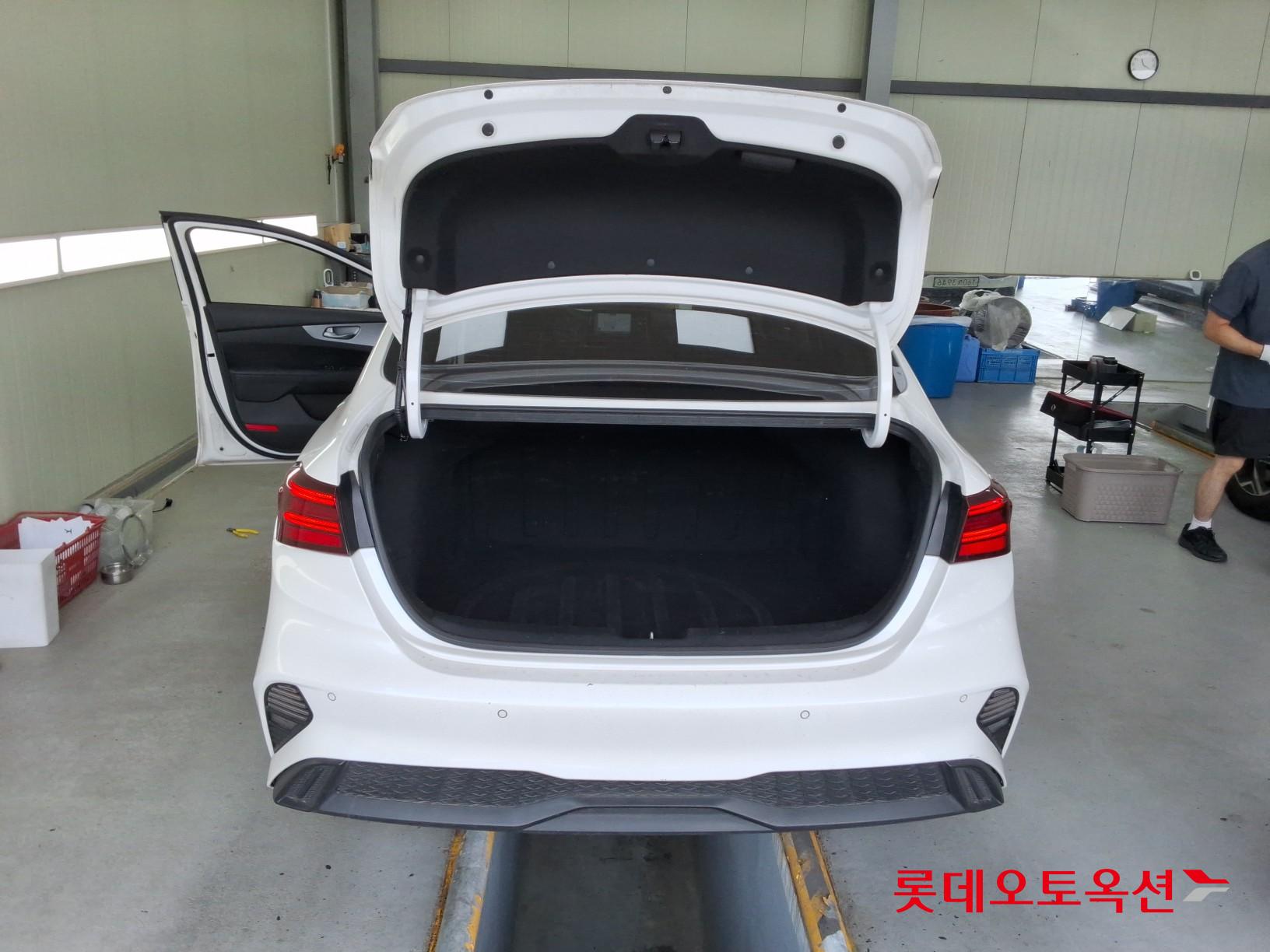 2022 - kia k3
