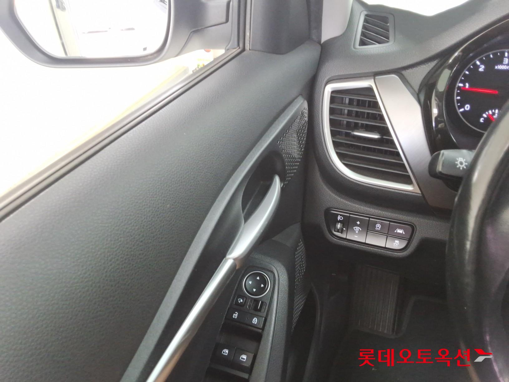 2021 - kia seltos