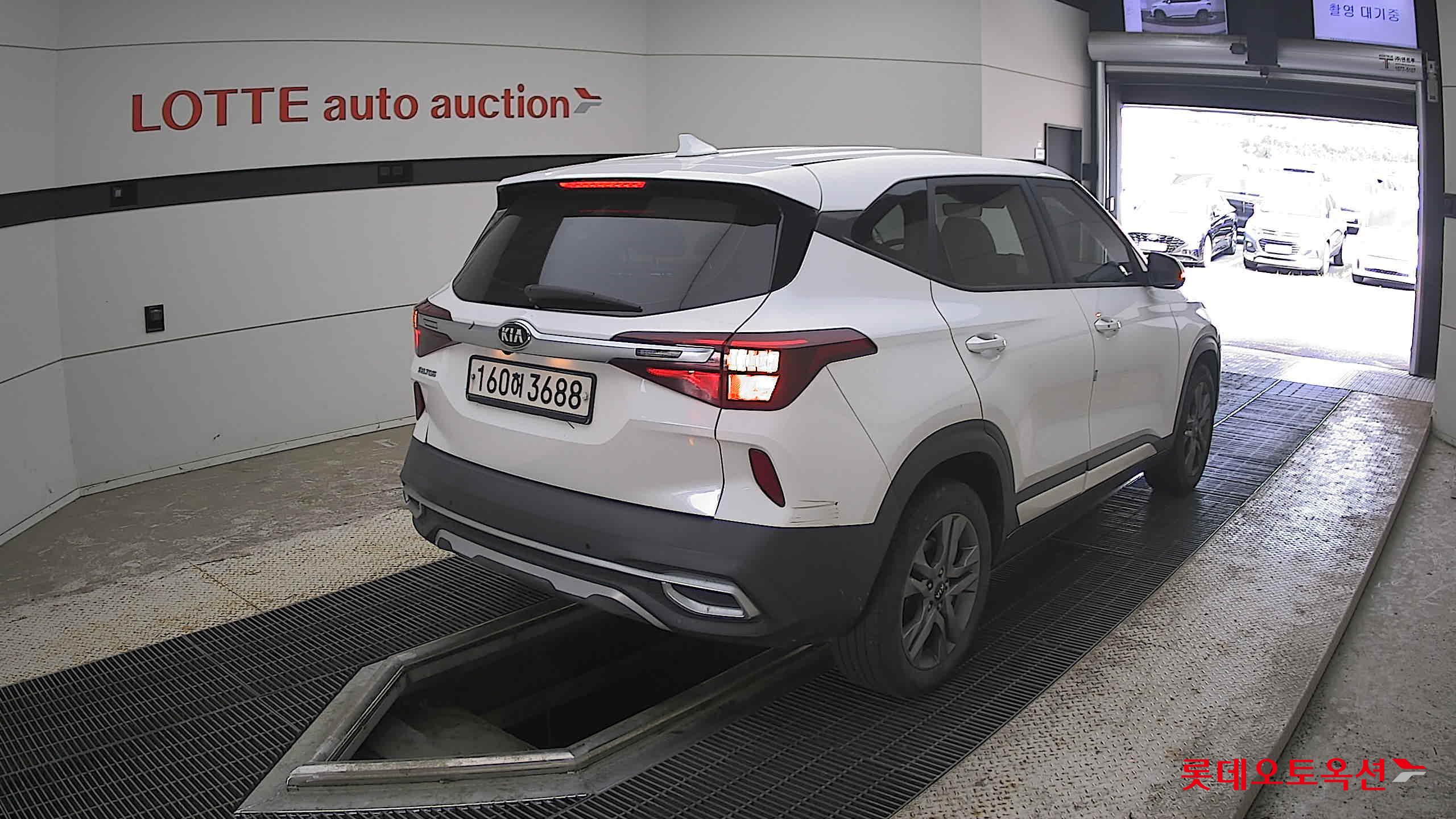 2022 - kia seltos