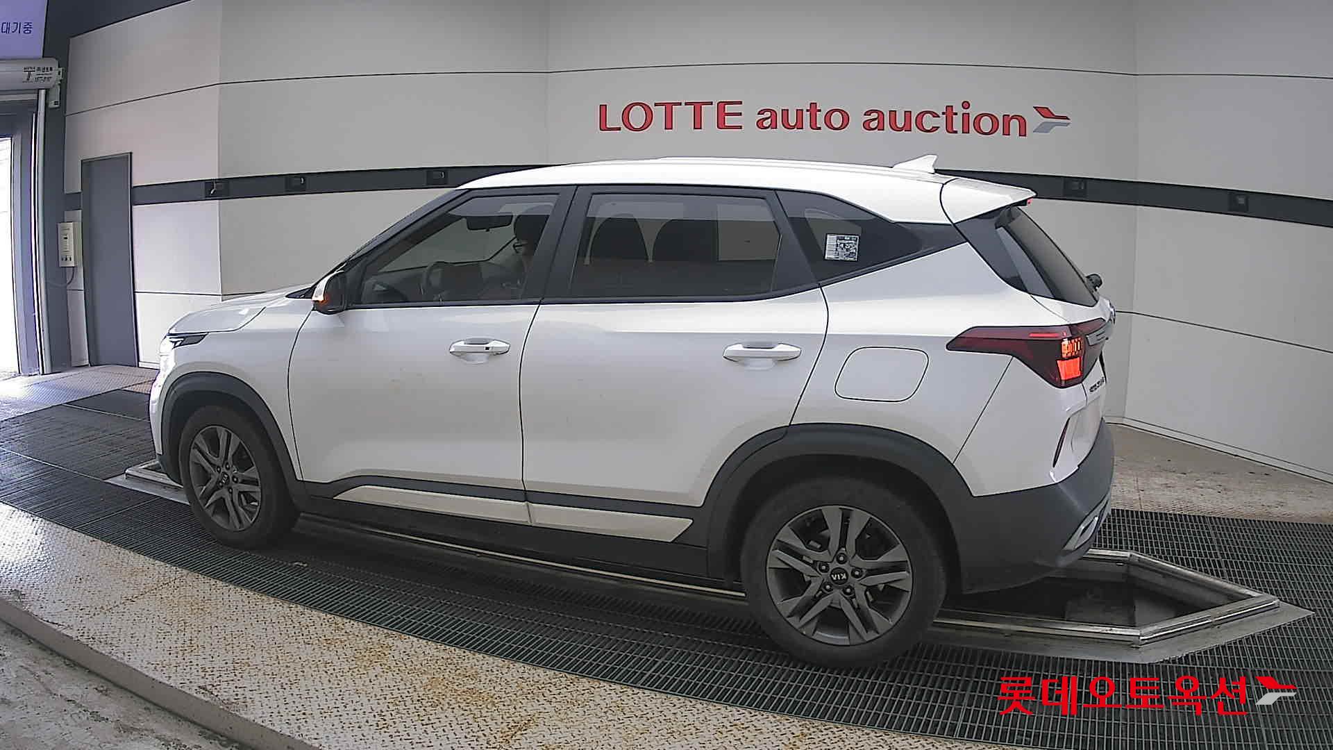 2022 - kia seltos