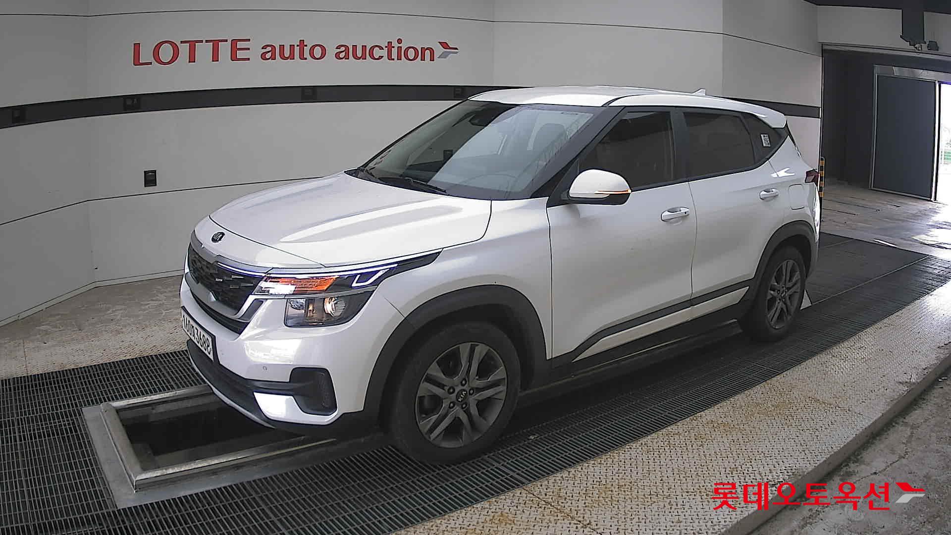 2022 - kia seltos