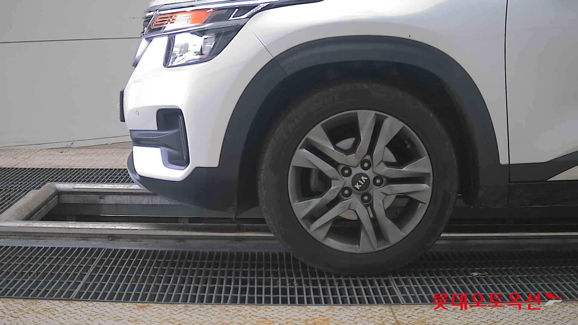 2022 - kia seltos