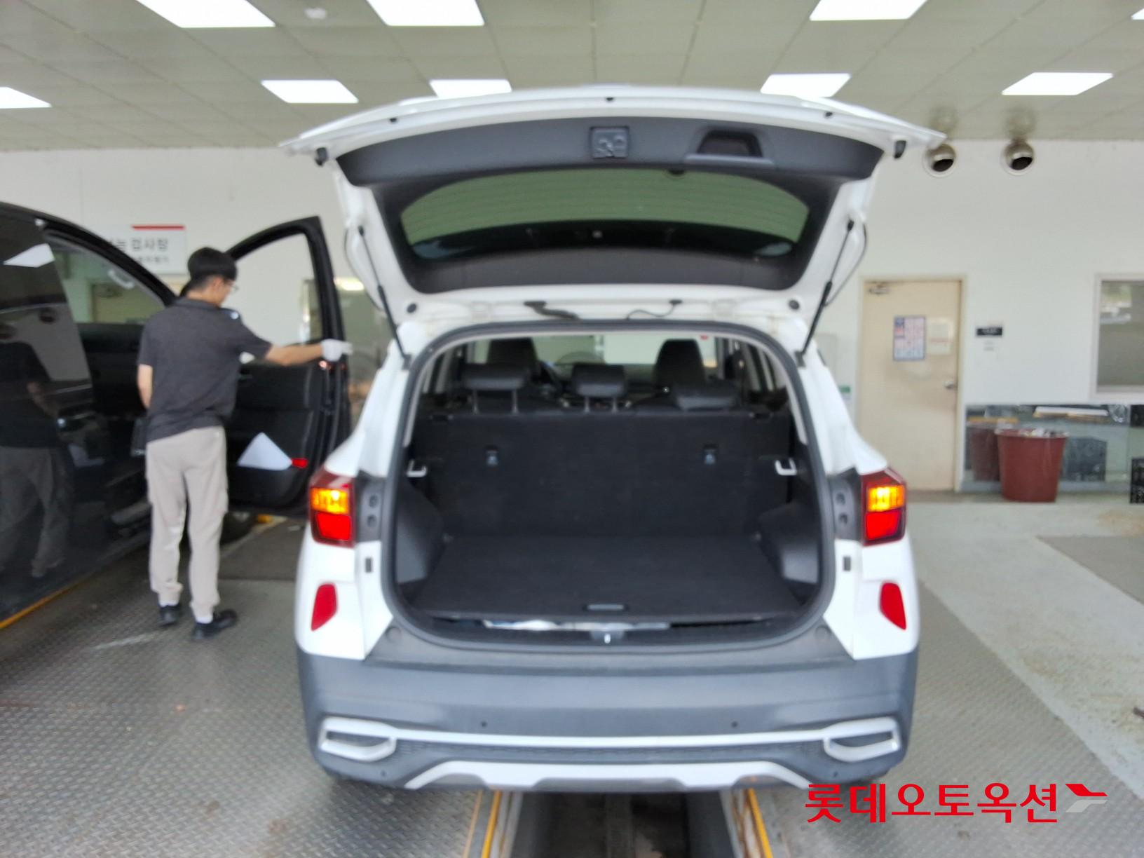 2022 - kia seltos
