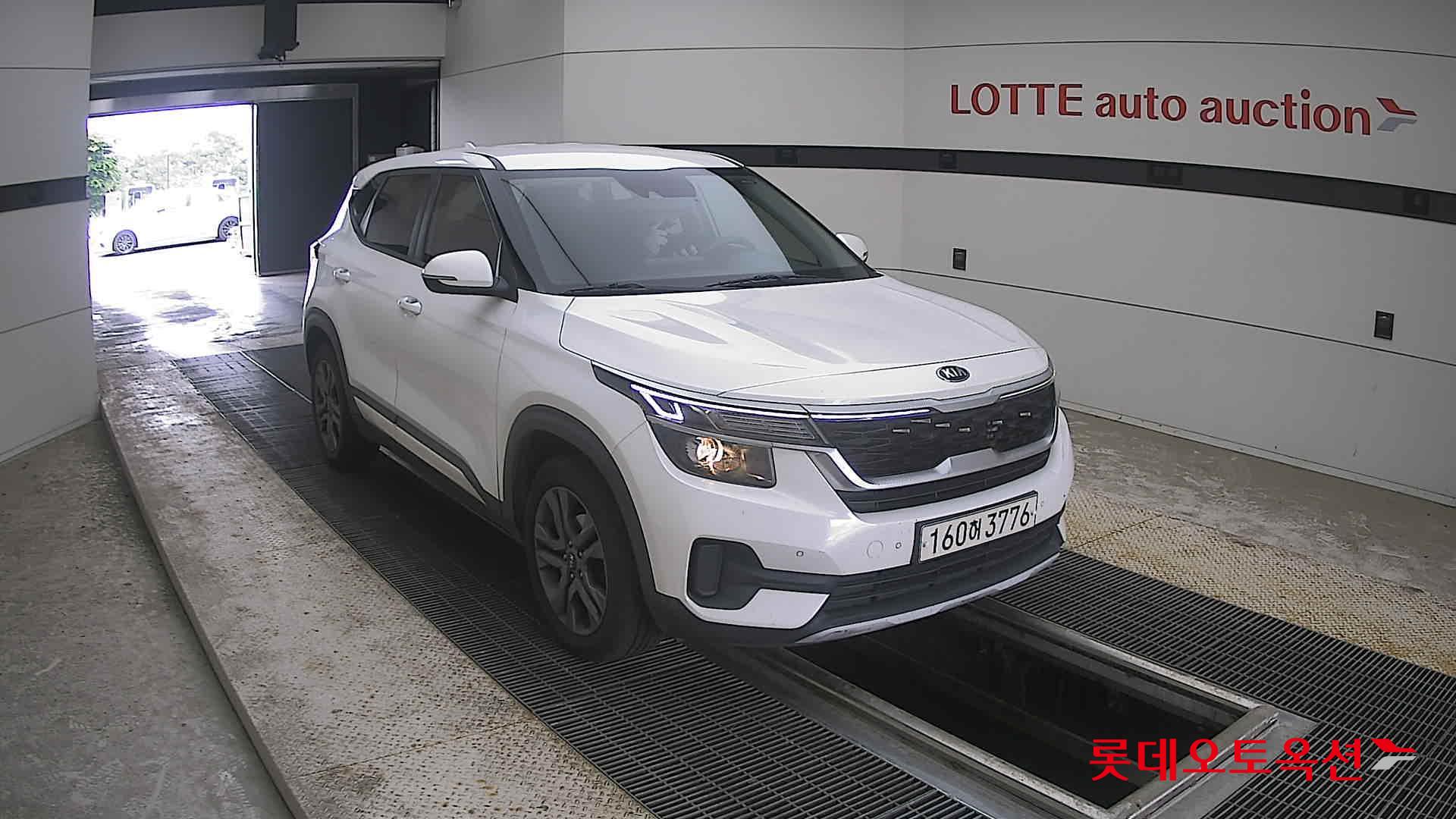 2022 - kia seltos
