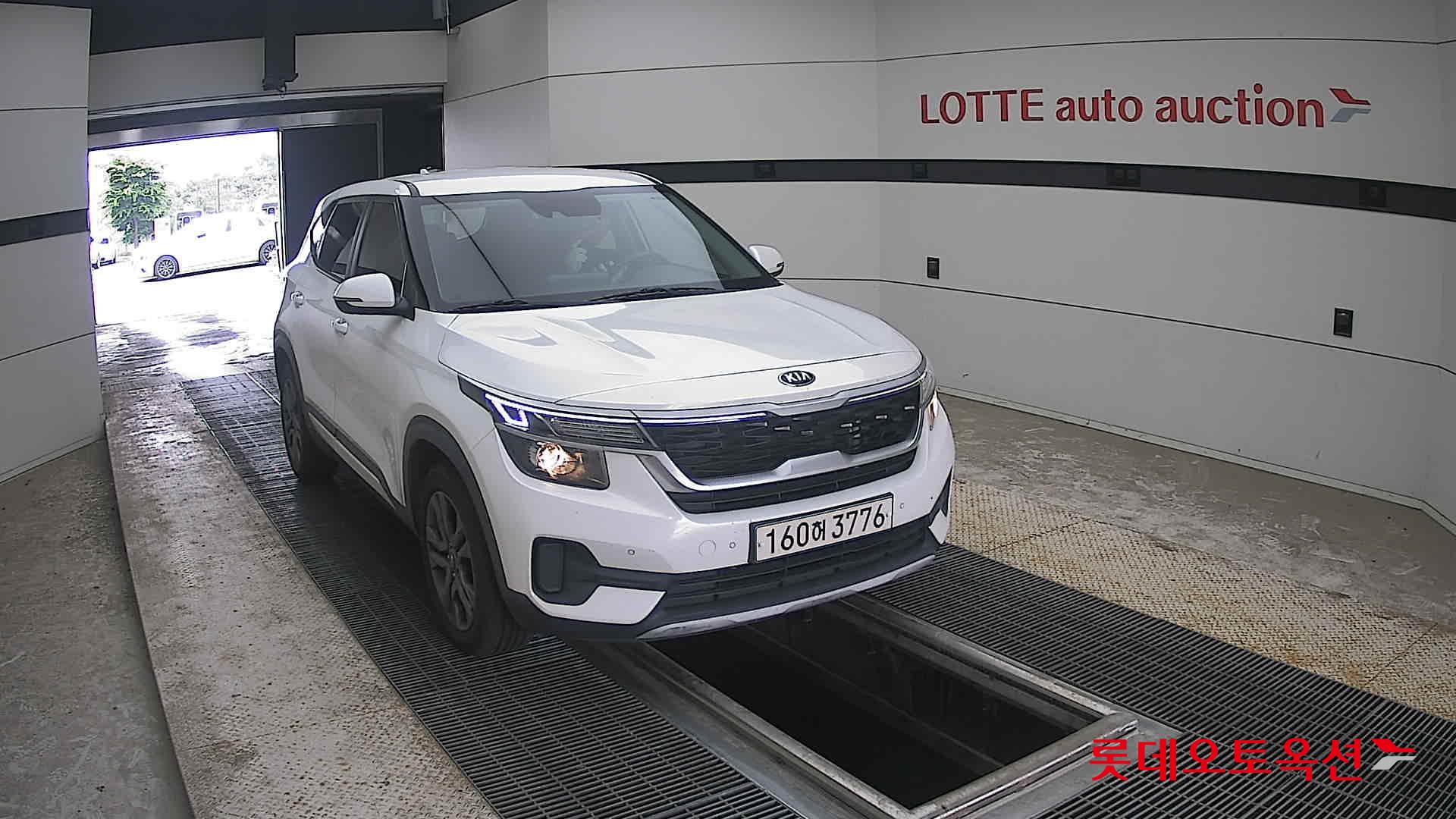2022 - kia seltos