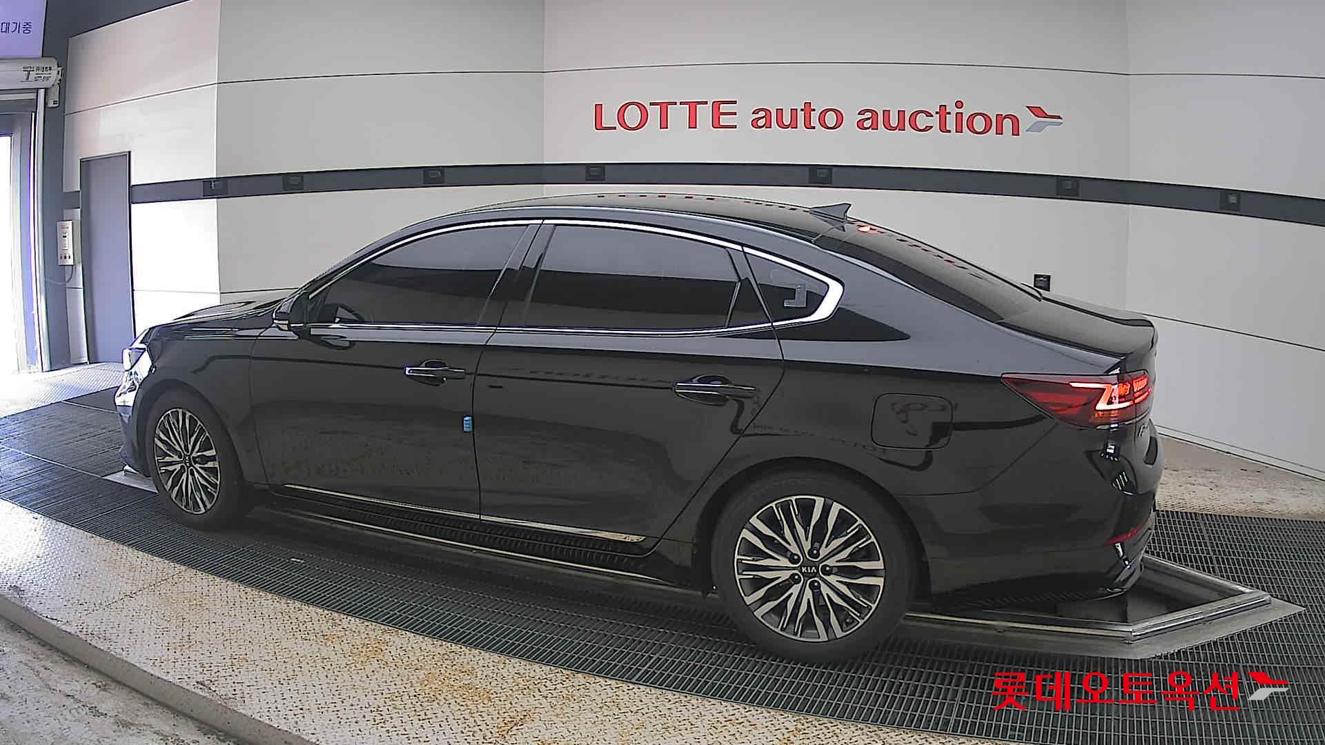 2020 - kia k7