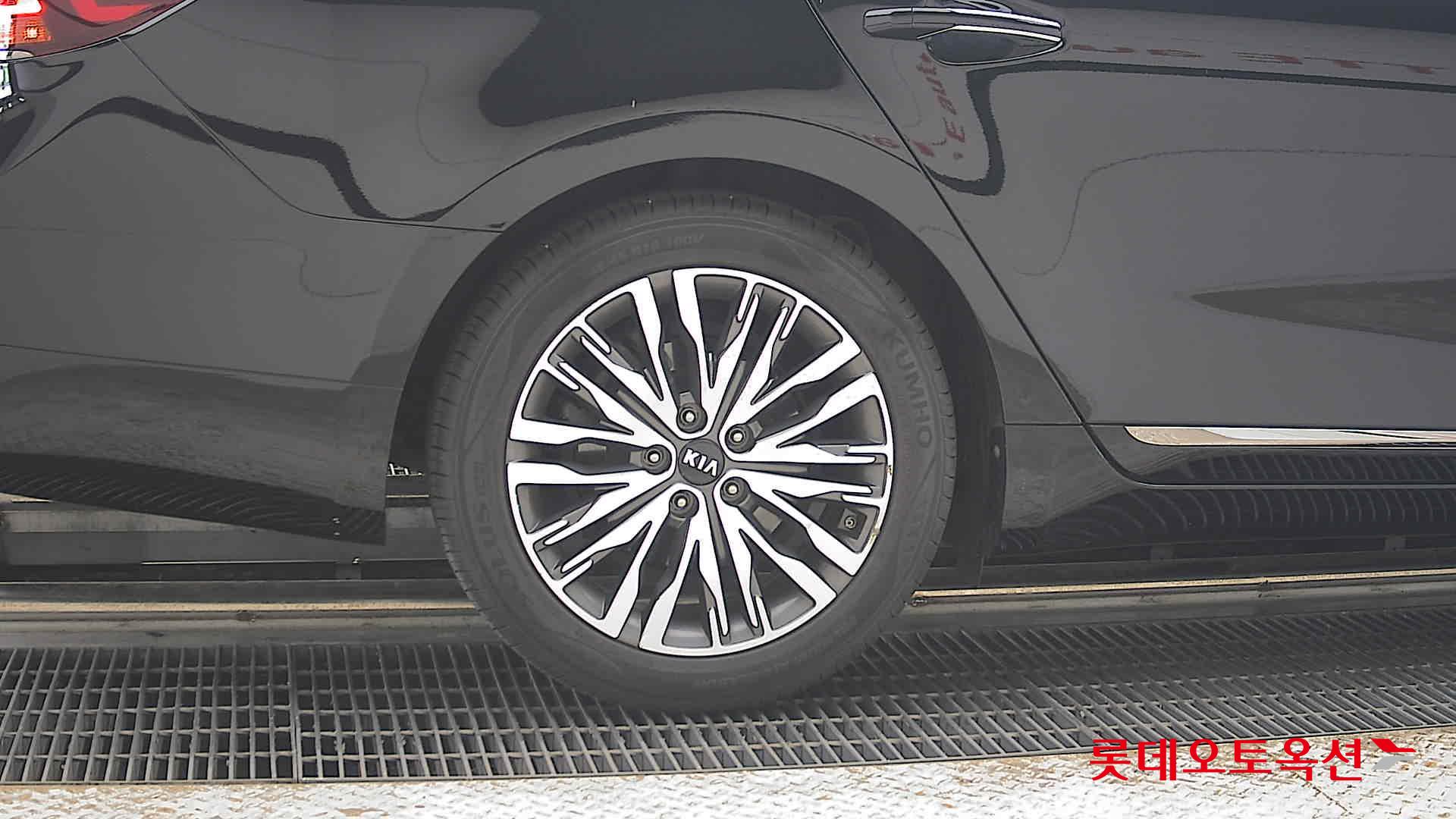 2020 - kia k7