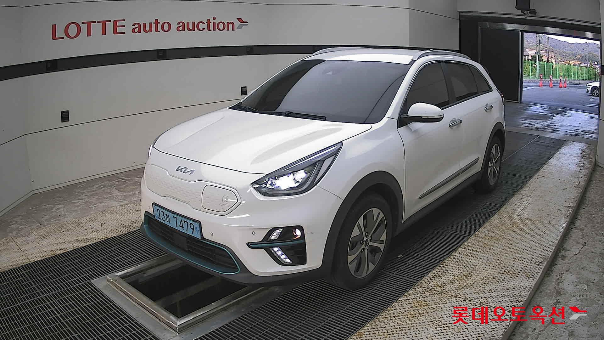 2022 - kia niro