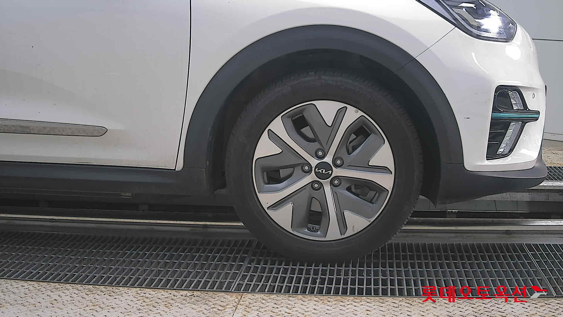 2022 - kia niro