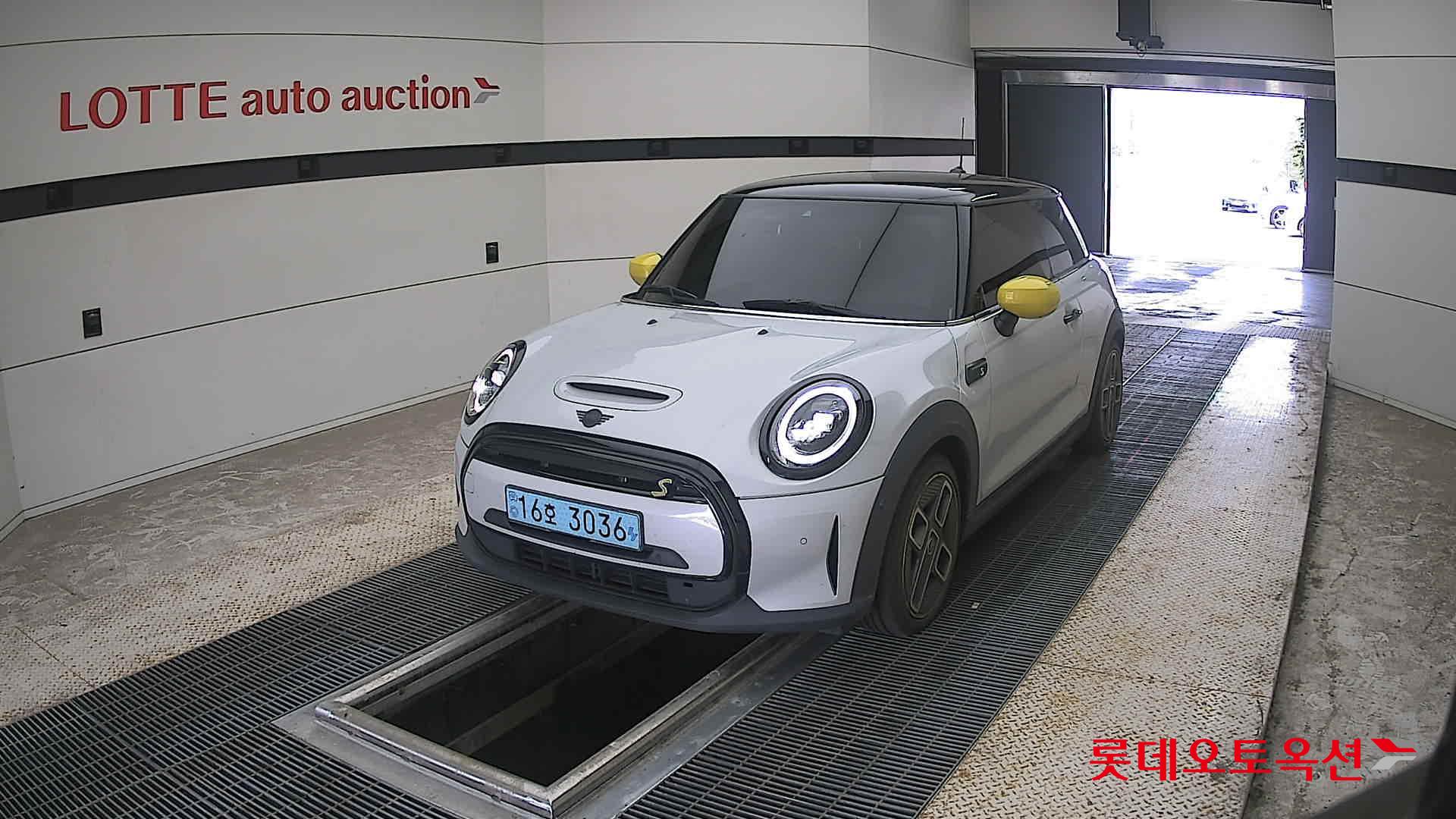 2022 - mini cooper