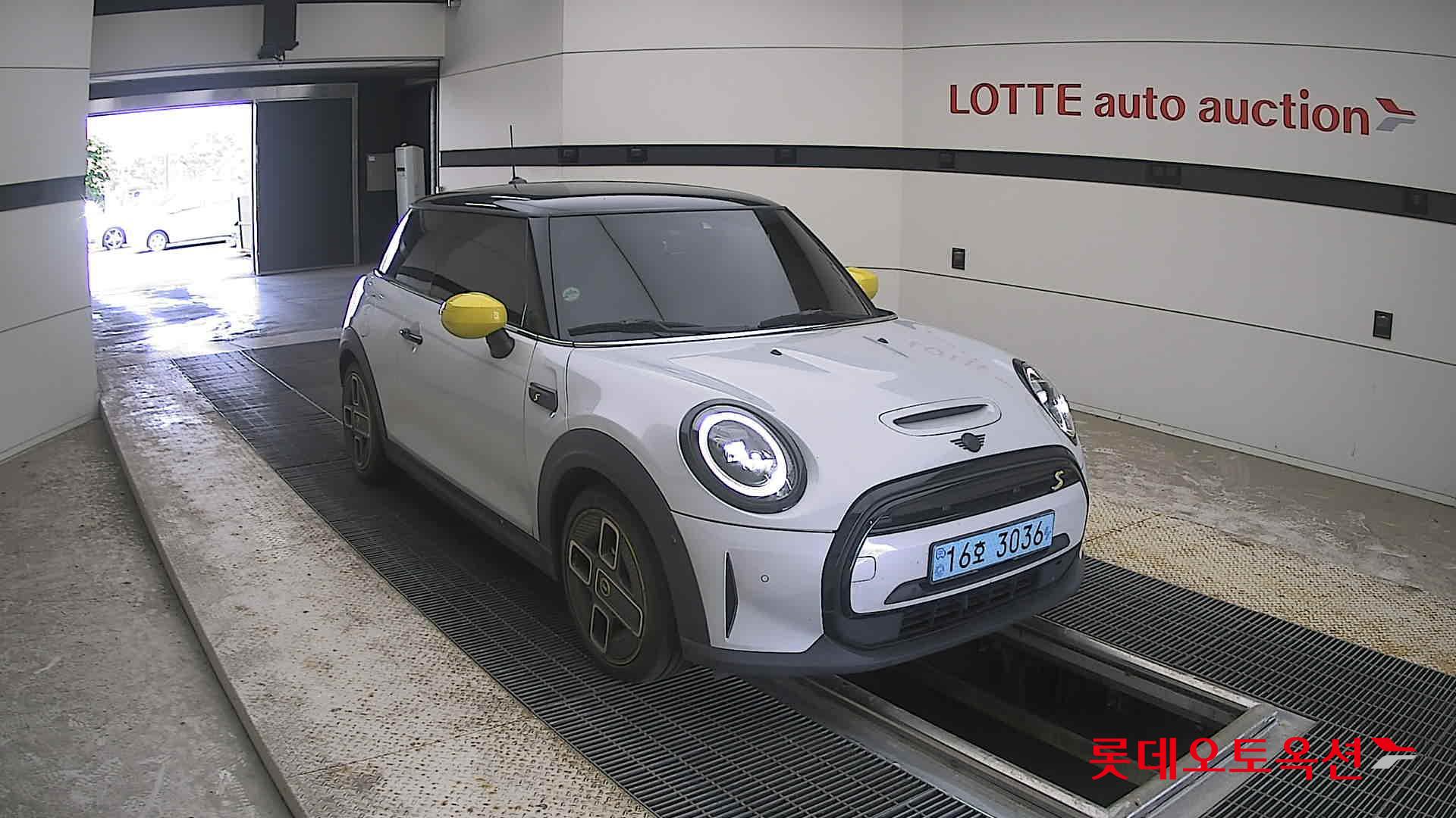2022 - mini cooper