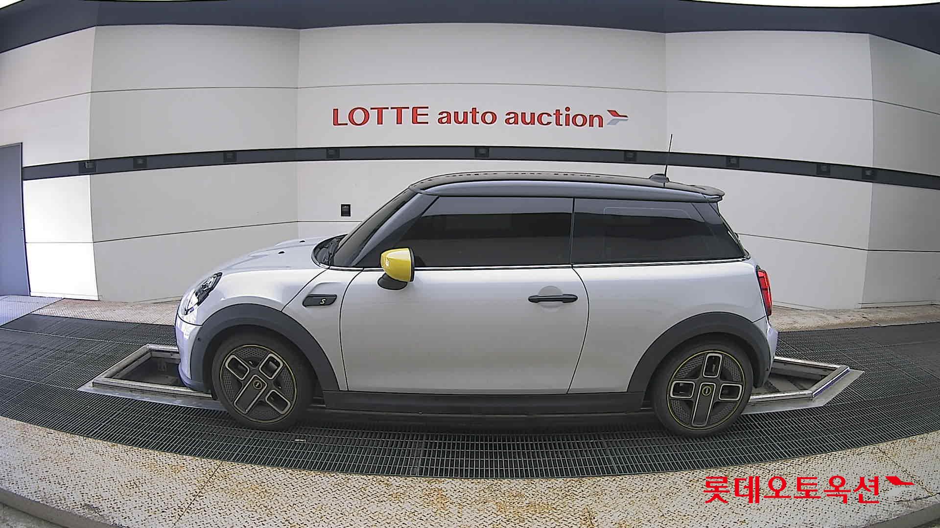 2022 - mini cooper