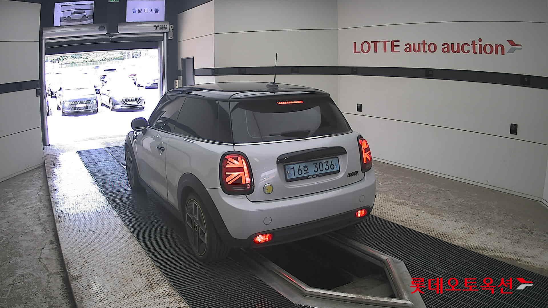 2022 - mini cooper