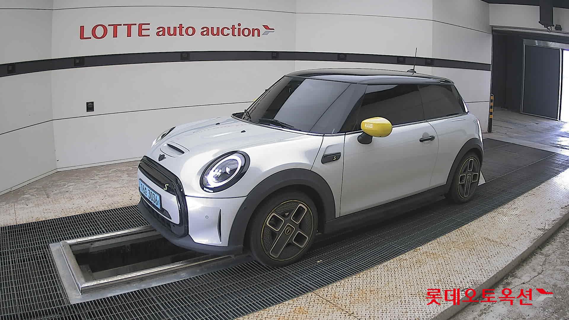 2022 - mini cooper