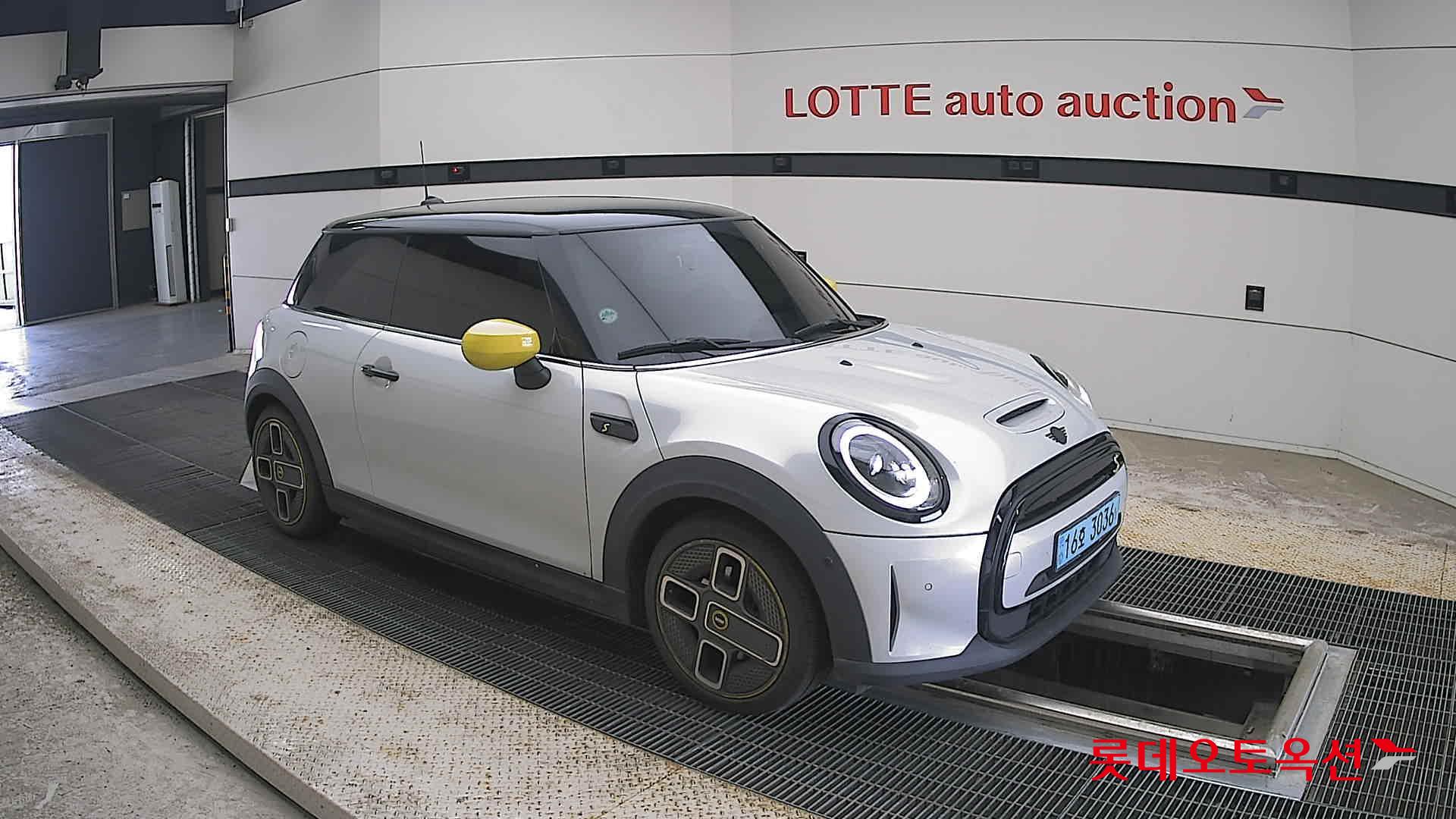 2022 - mini cooper