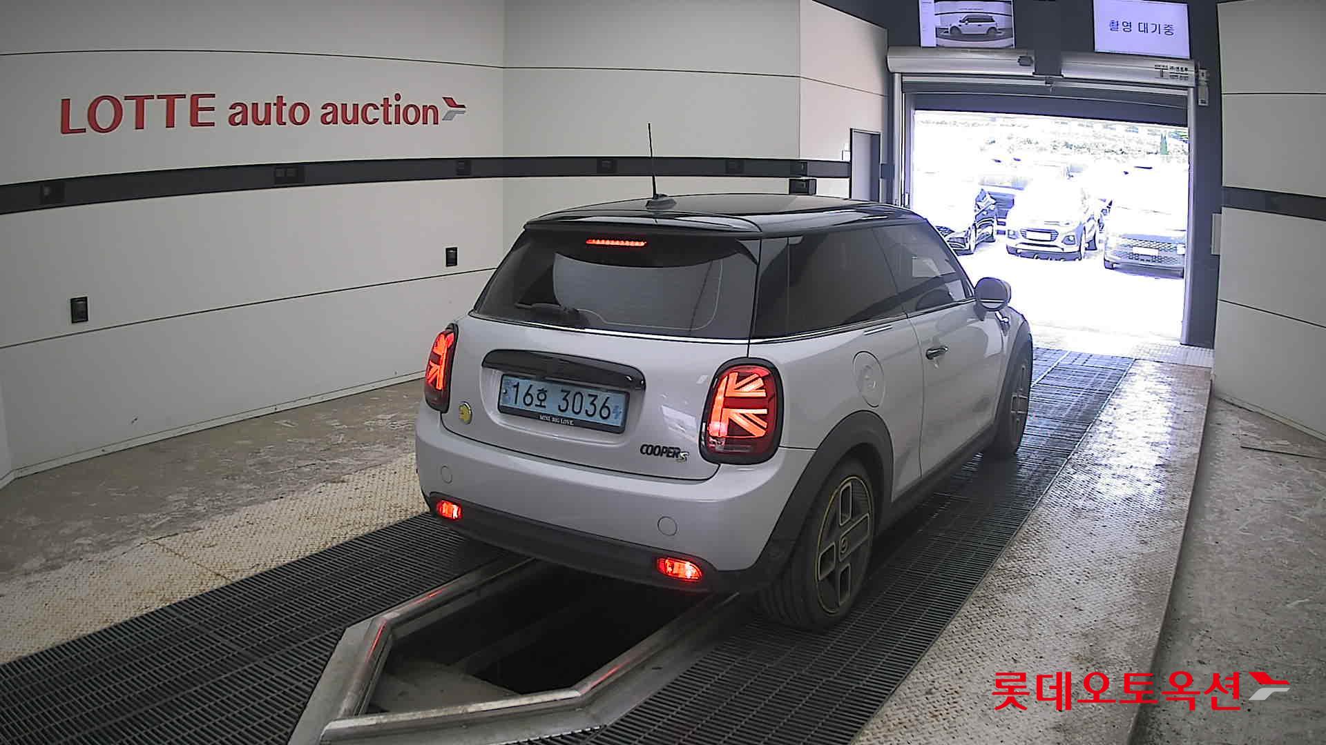 2022 - mini cooper