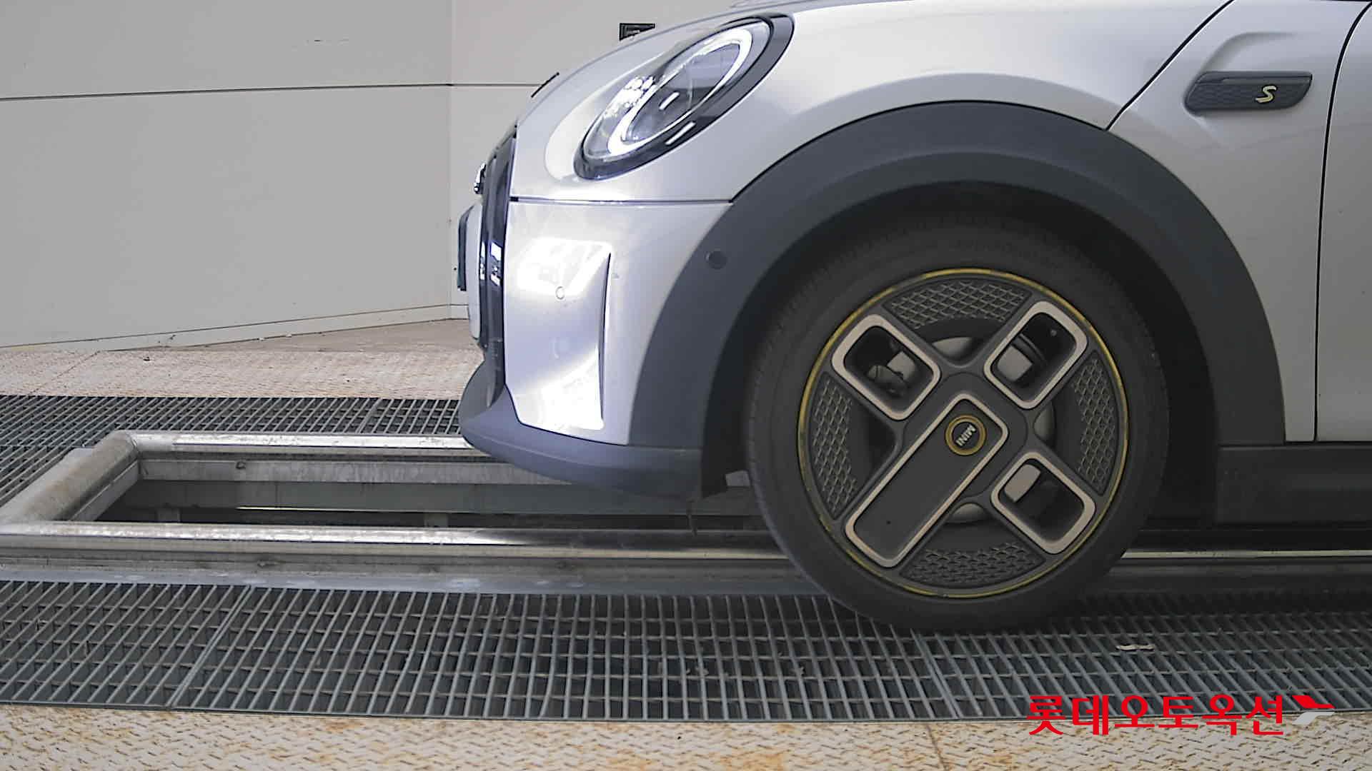 2022 - mini cooper