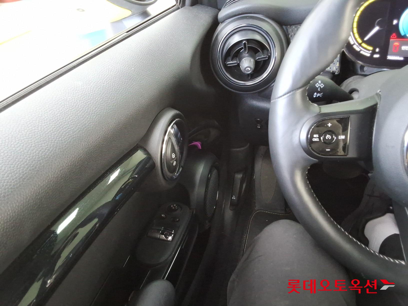 2022 - mini cooper