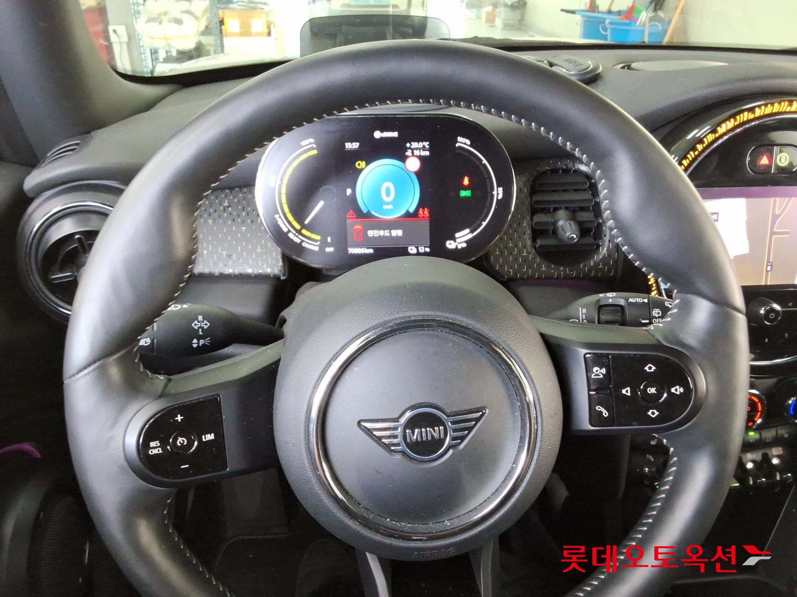 2022 - mini cooper