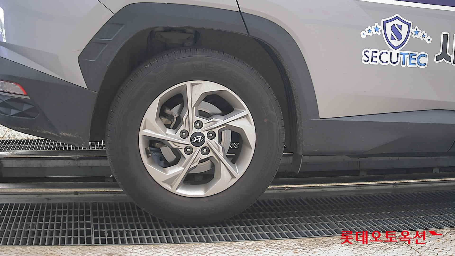 2023 - hyundai tucson