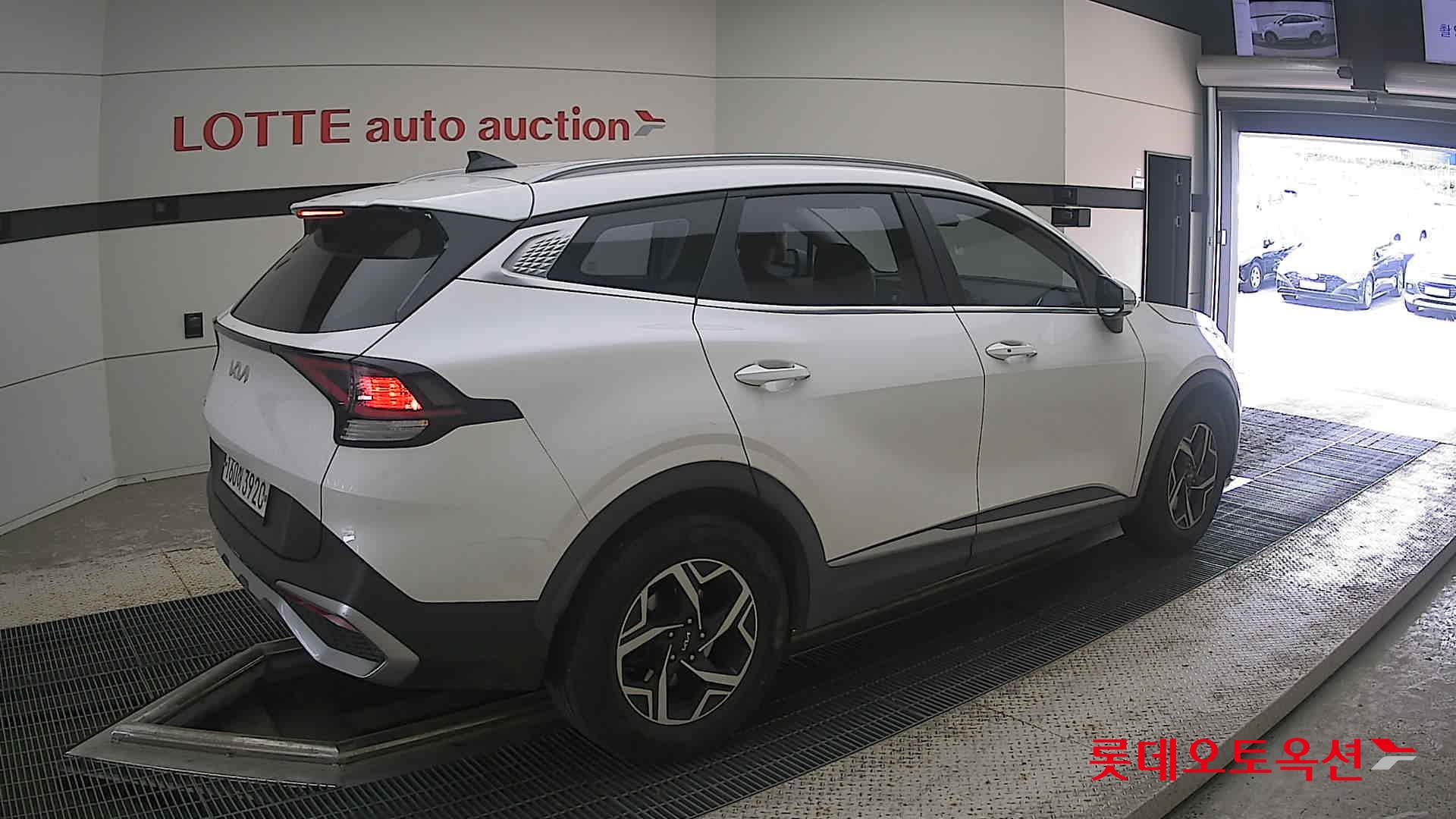 2022 - kia sportage