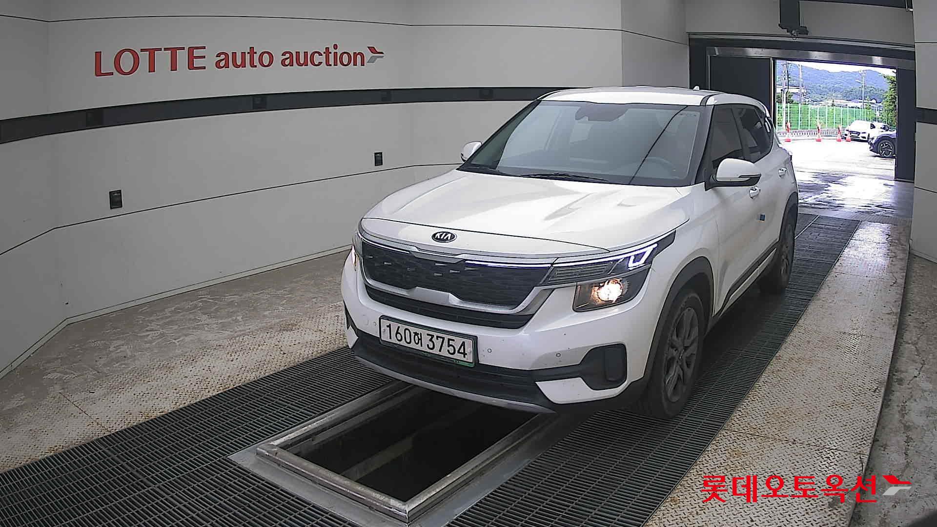 2022 - kia seltos