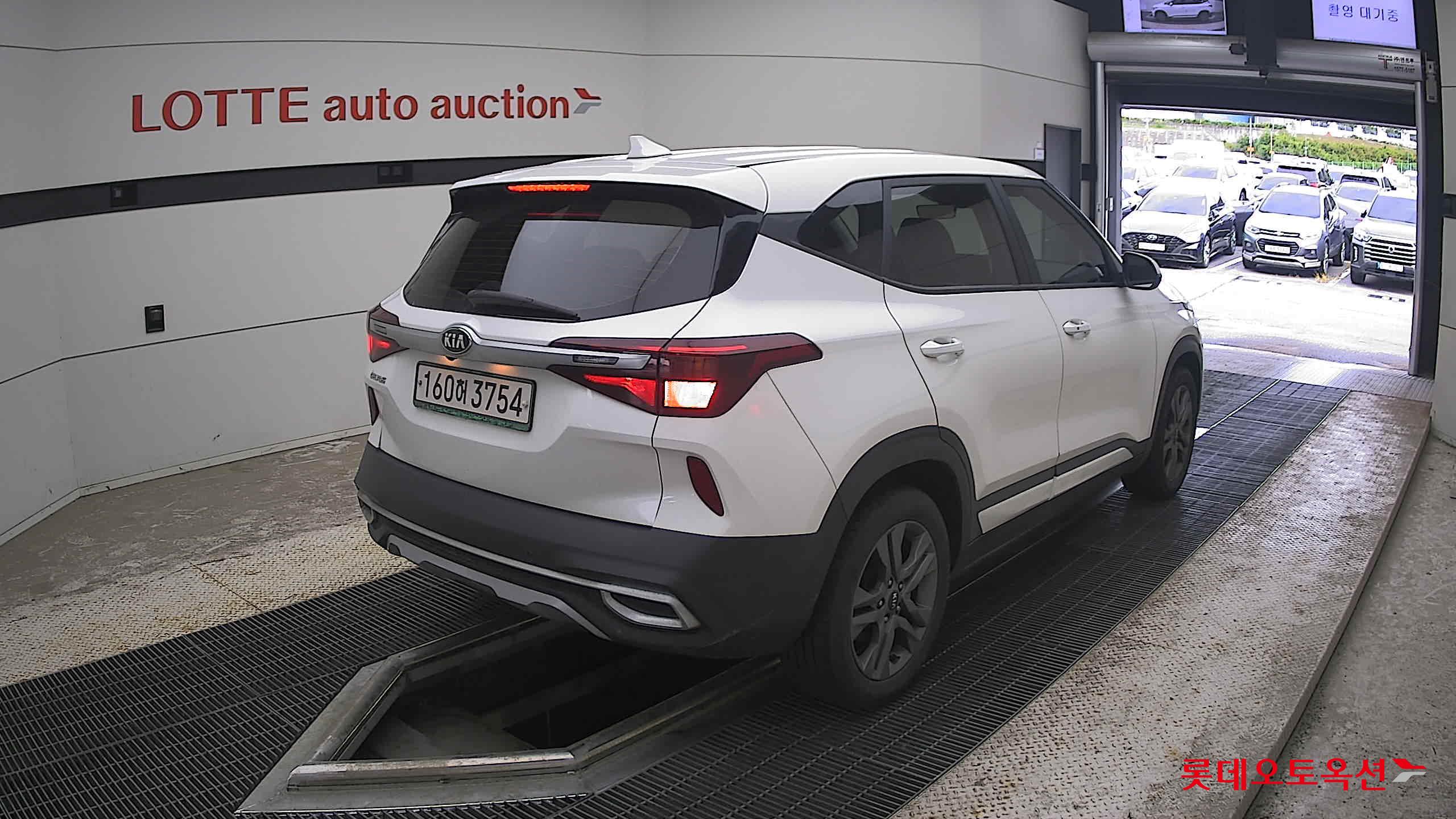 2022 - kia seltos