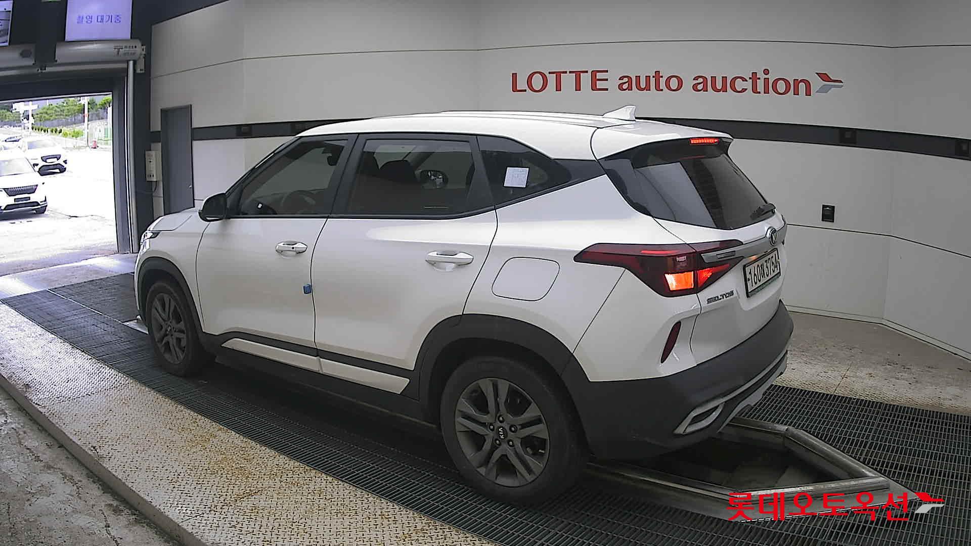2022 - kia seltos