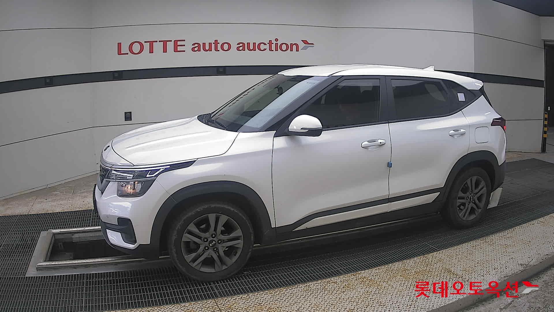 2022 - kia seltos