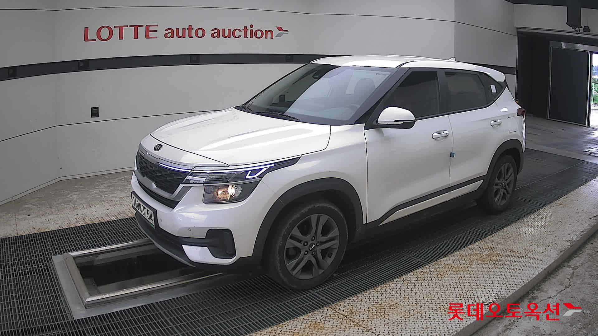 2022 - kia seltos