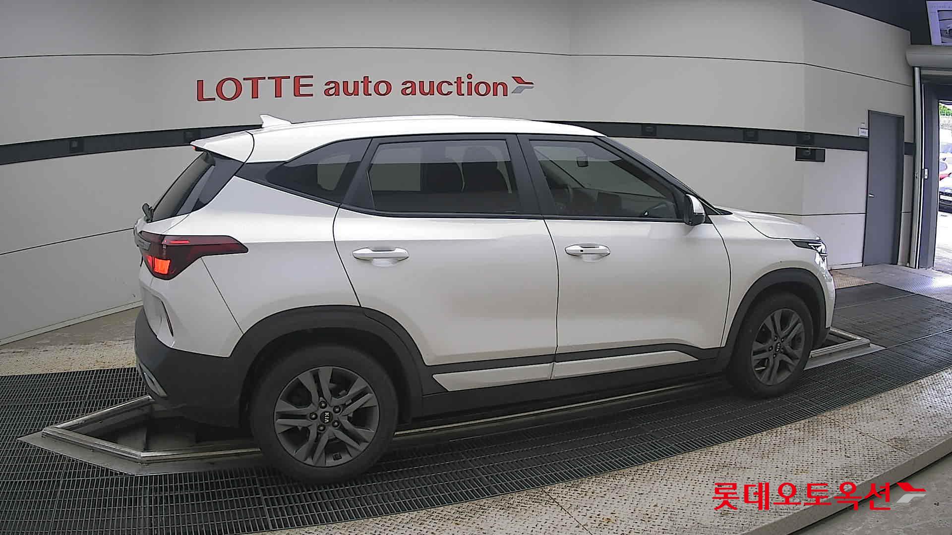 2022 - kia seltos