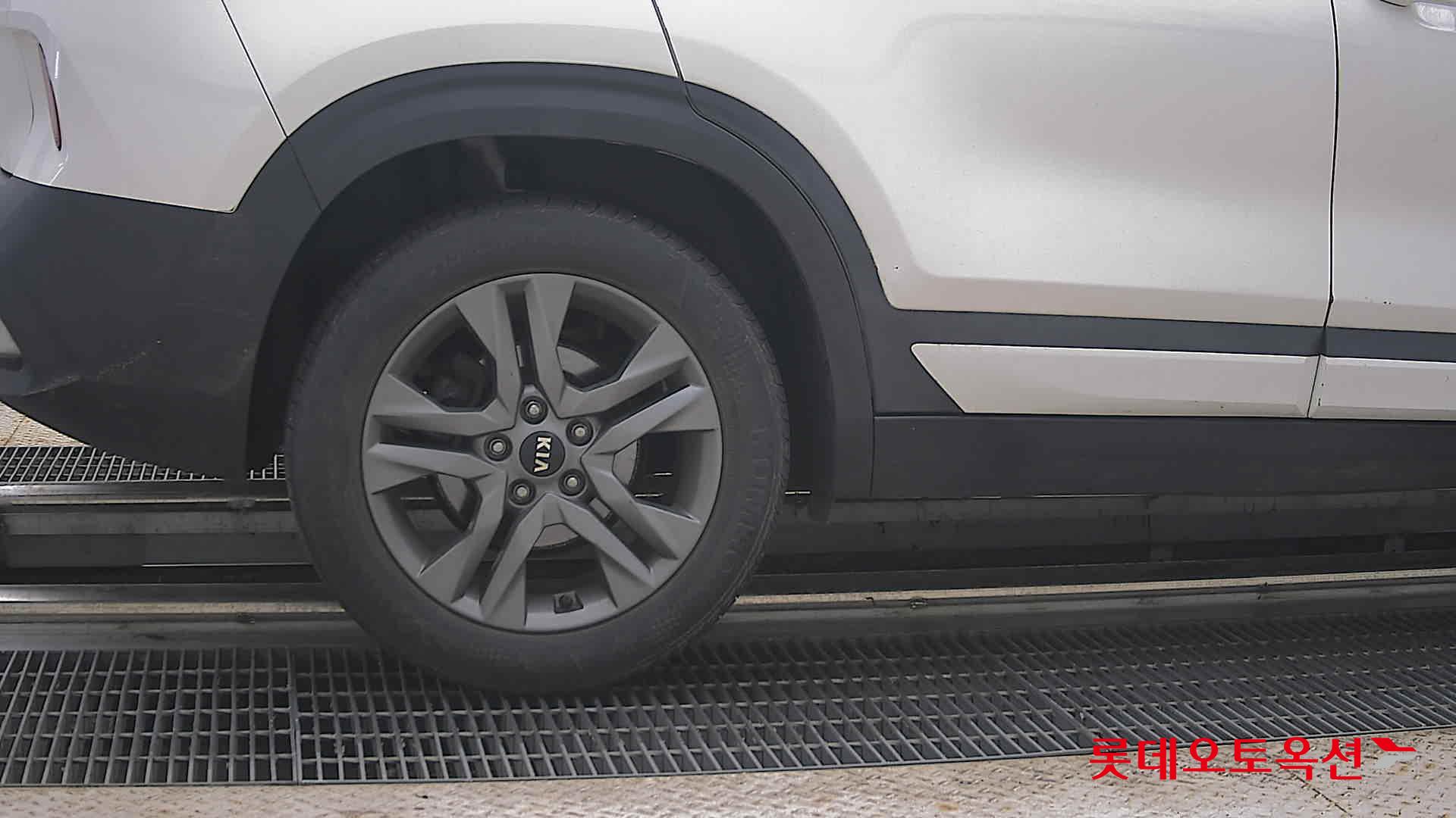 2022 - kia seltos