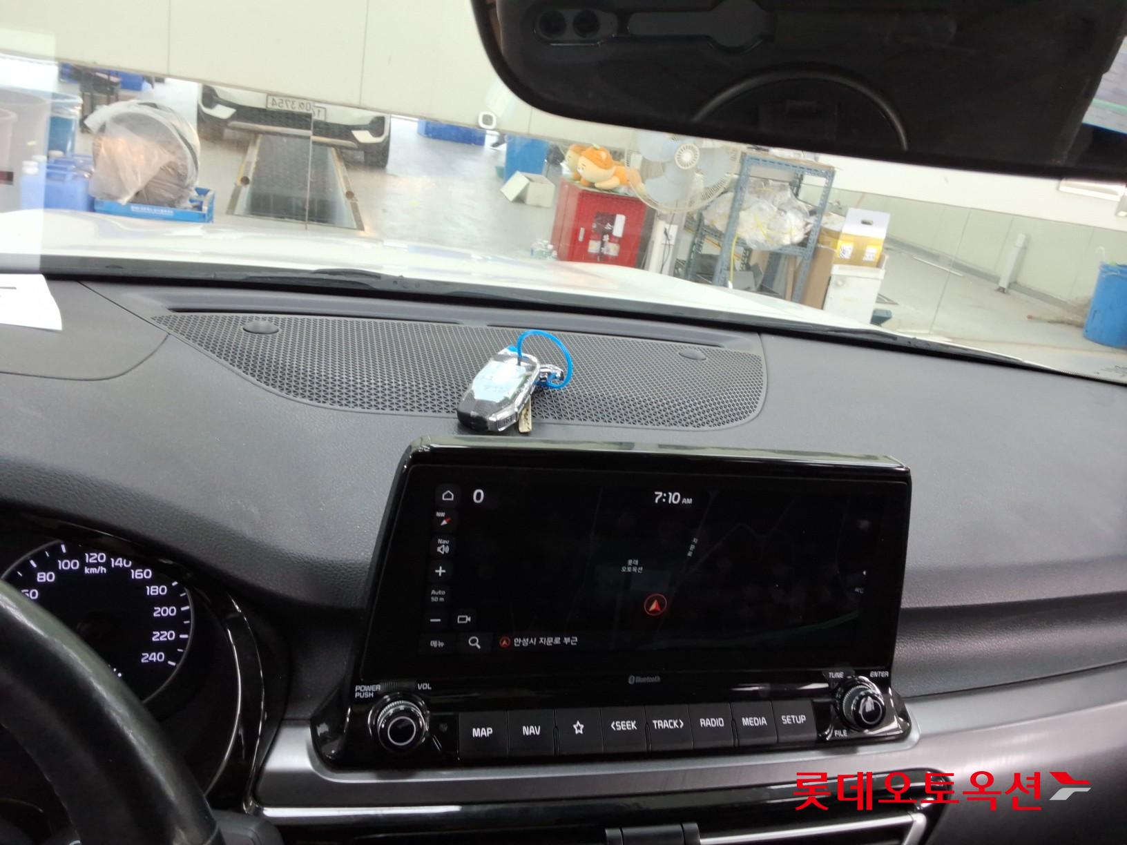 2022 - kia seltos