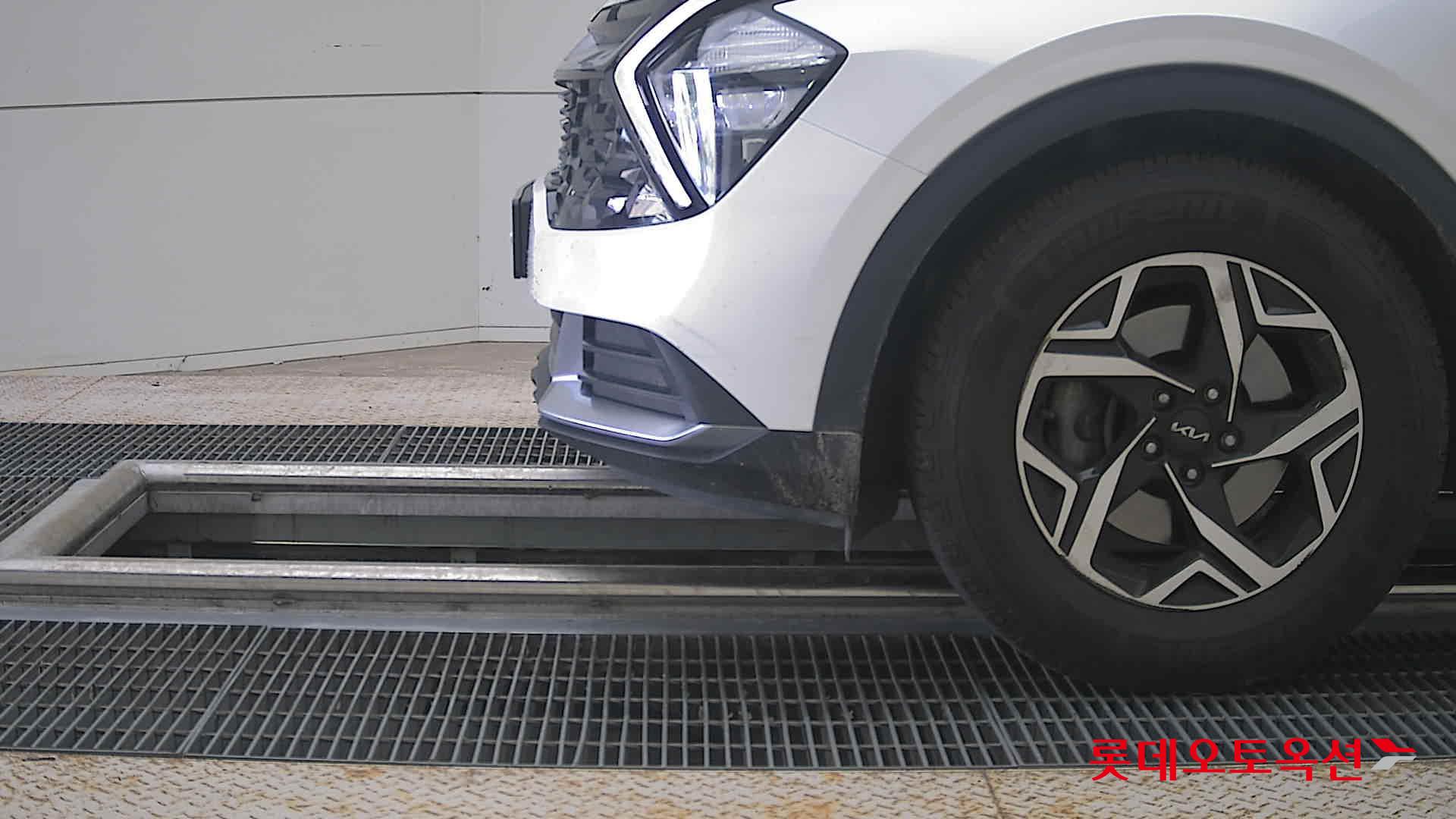 2022 - kia sportage