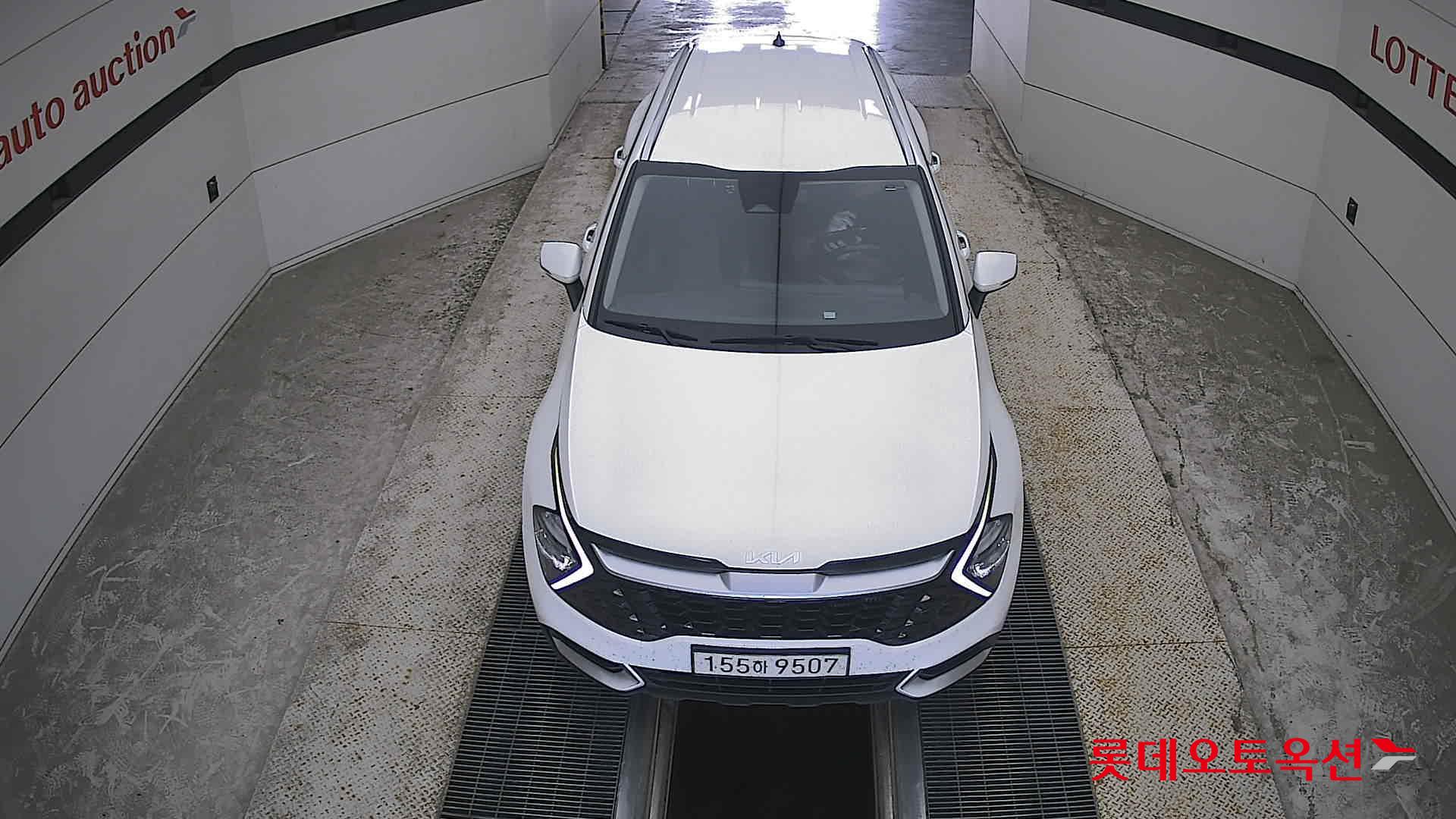 2022 - kia sportage