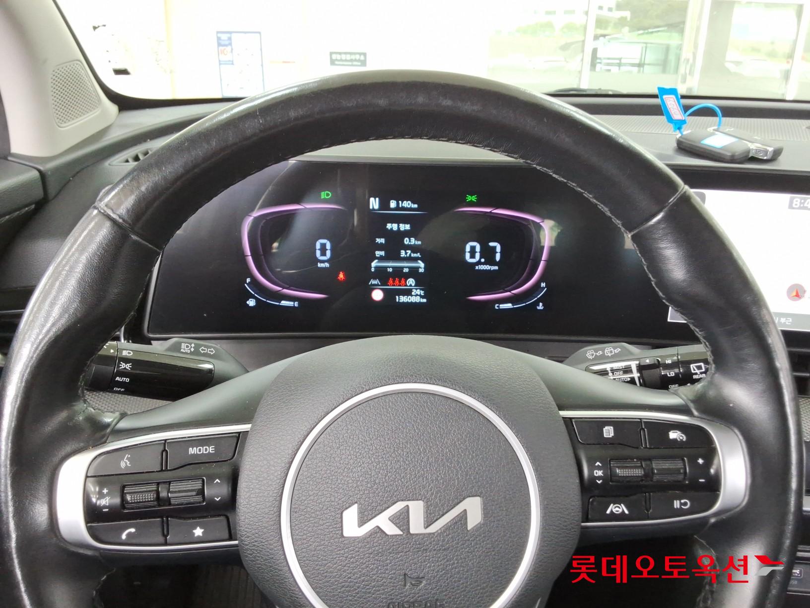 2022 - kia sportage