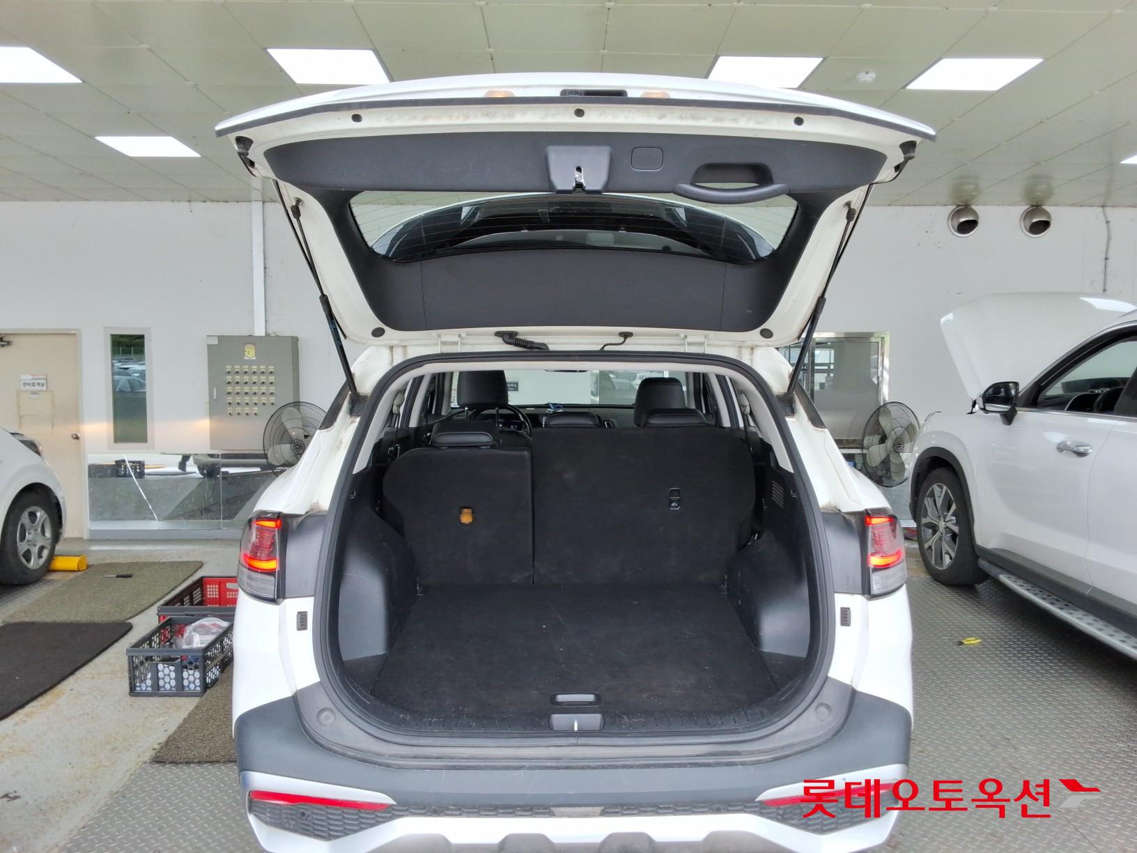2022 - kia sportage