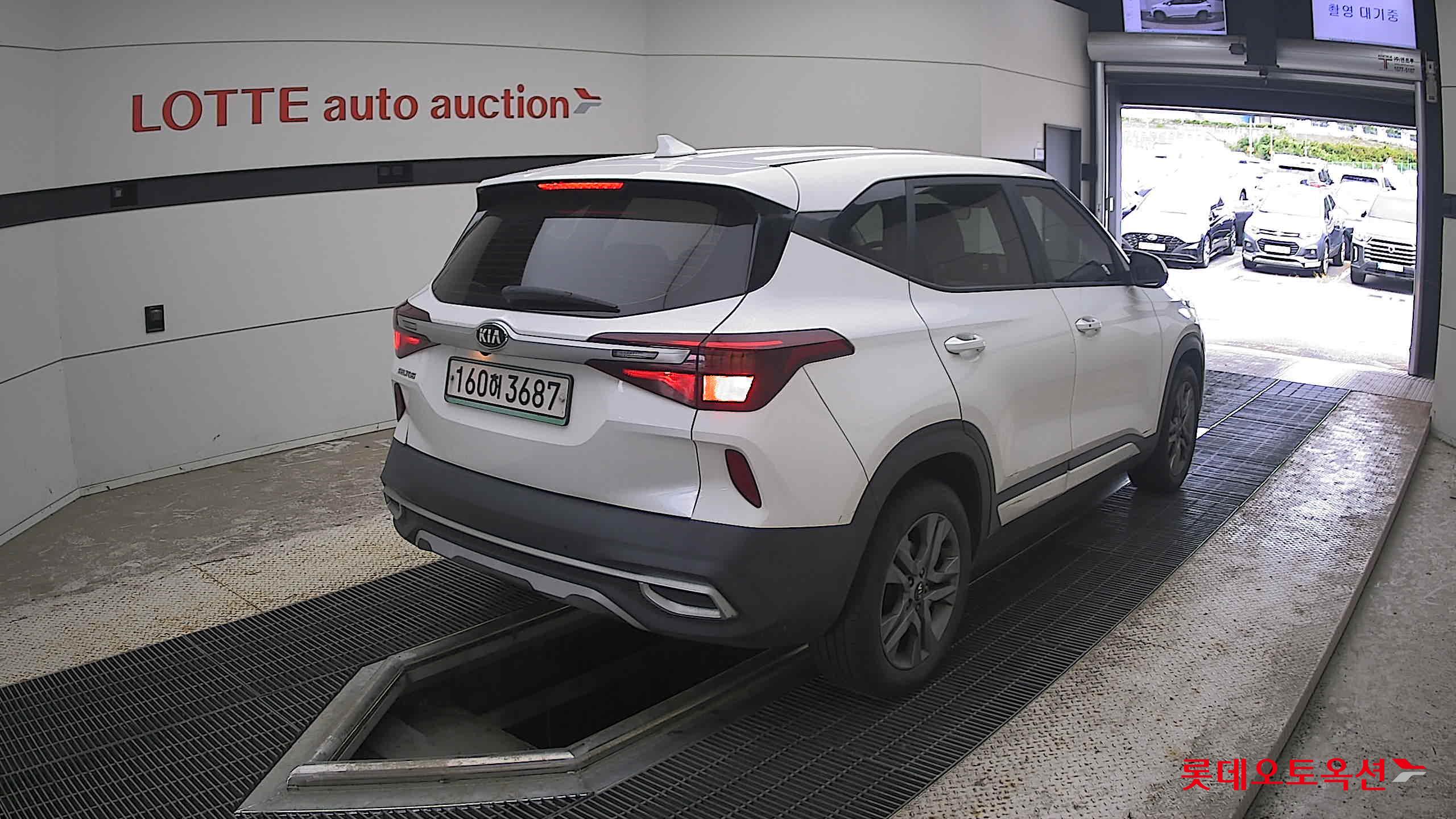 2022 - kia seltos