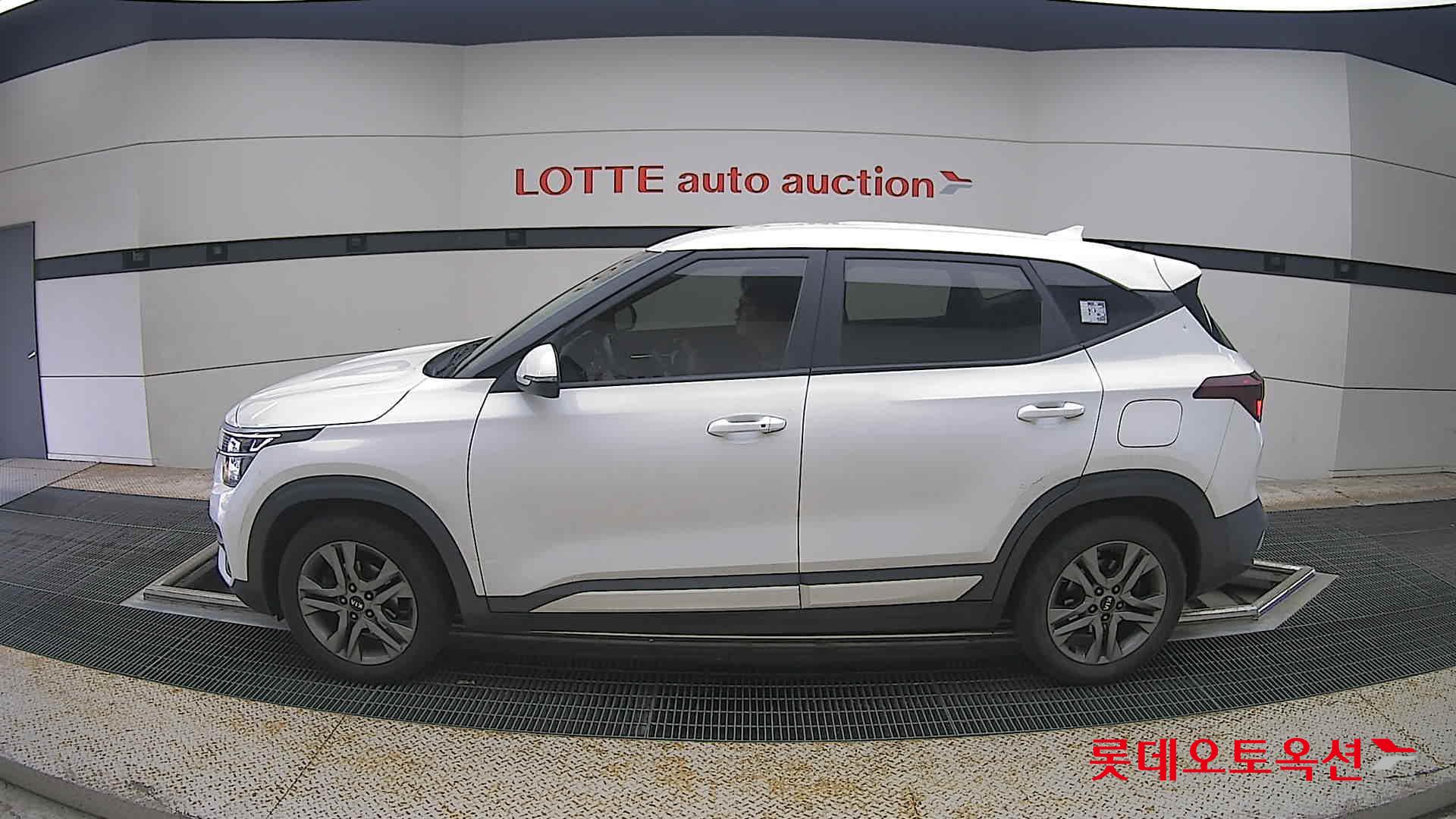 2022 - kia seltos